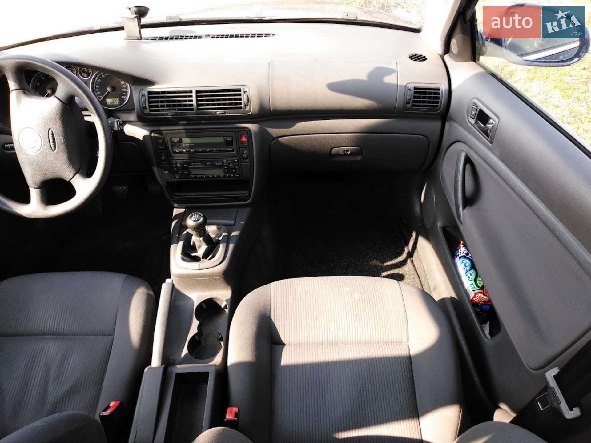 Volkswagen Passat 2004 VIN WVWZZZ3BZ5P019848 фото оголошення 10 з 18