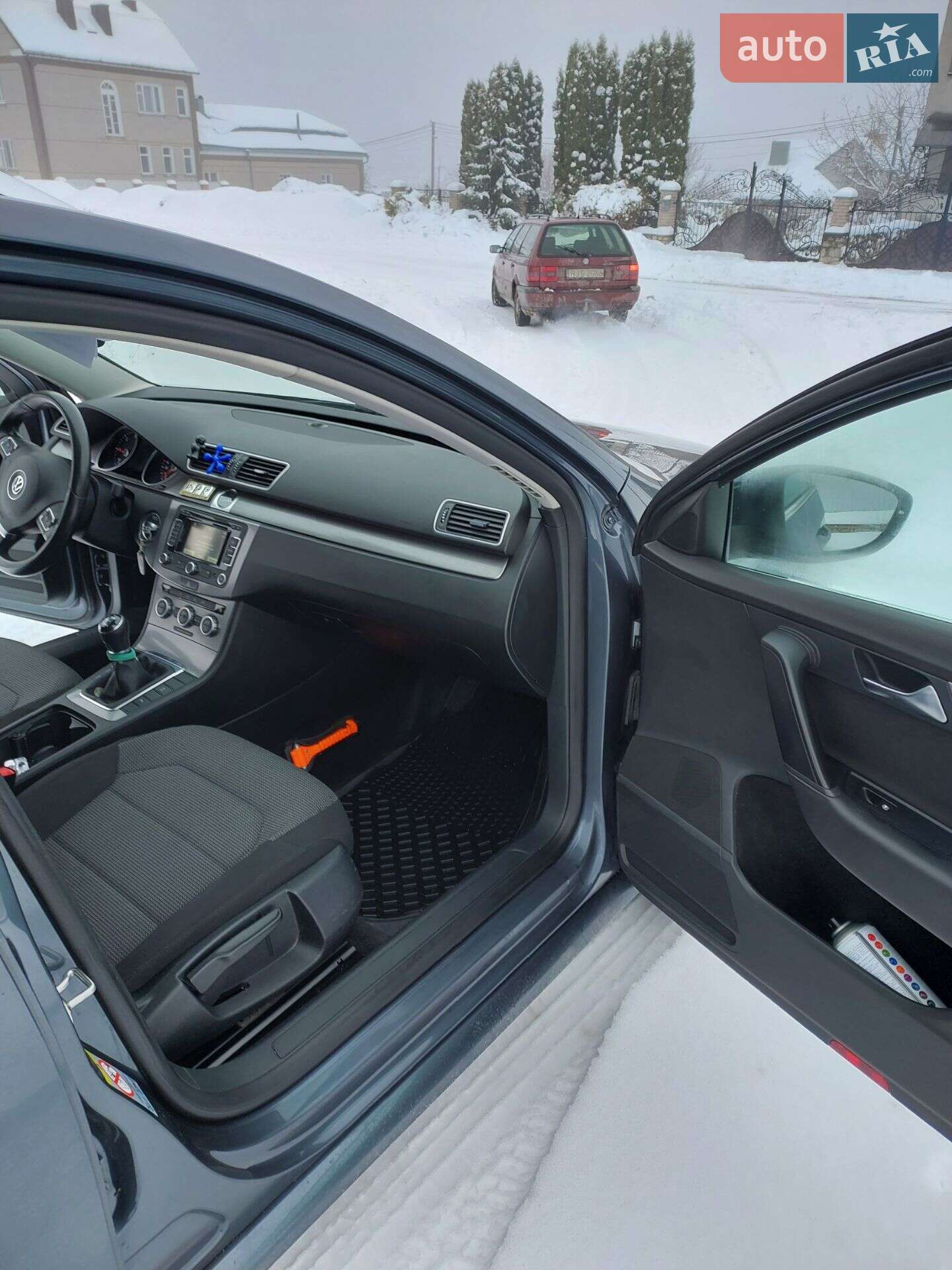 Volkswagen Passat 2012 VIN WVWZZZ3CZDE006204 фото оголошення 5 з 9