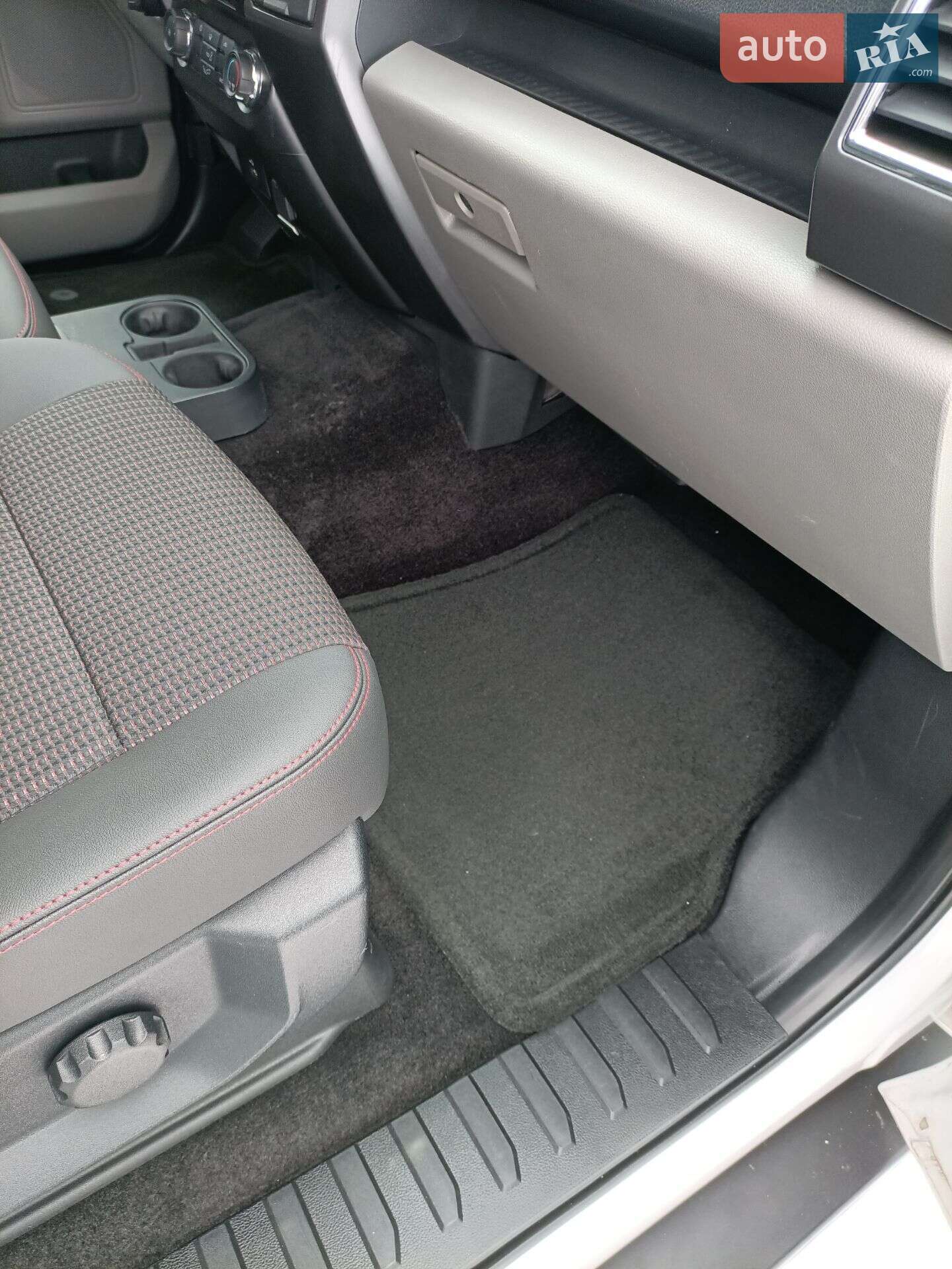 Ford F-150 2017 VIN 1FTEW1EP8HFA03690 фото оголошення 38 з 42