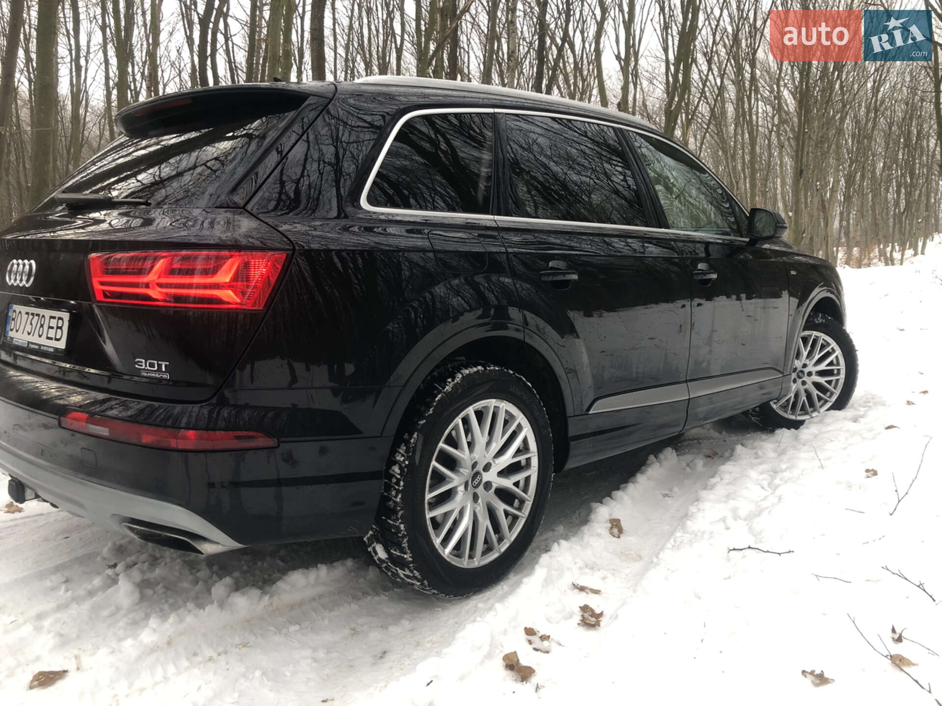 Audi Q7 2015 VIN WA1LAAF70HD000468 фото оголошення 22 з 96