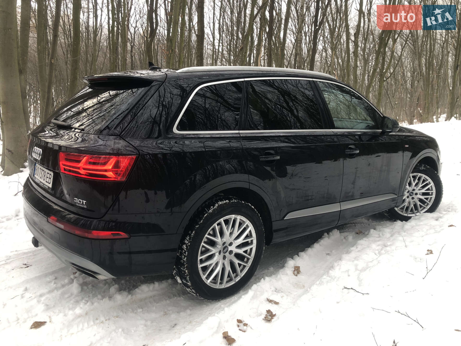 Audi Q7 2015 VIN WA1LAAF70HD000468 фото оголошення 25 з 96