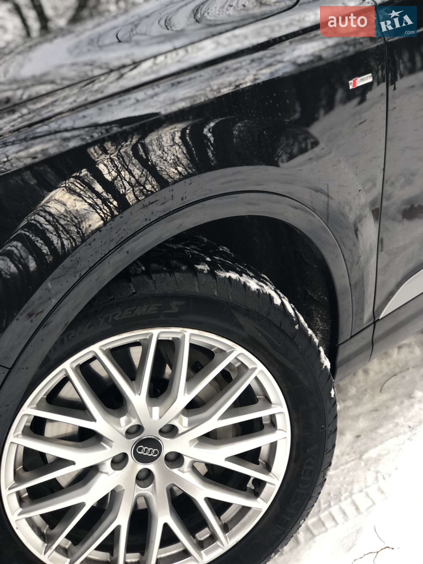 Audi Q7 2015 VIN WA1LAAF70HD000468 фото оголошення 31 з 96