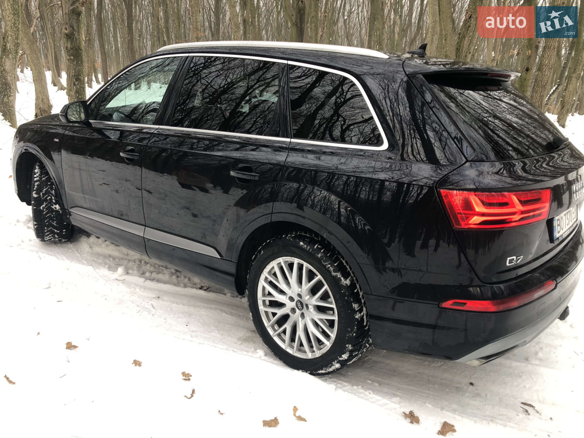 Audi Q7 2015 VIN WA1LAAF70HD000468 фото оголошення 39 з 96