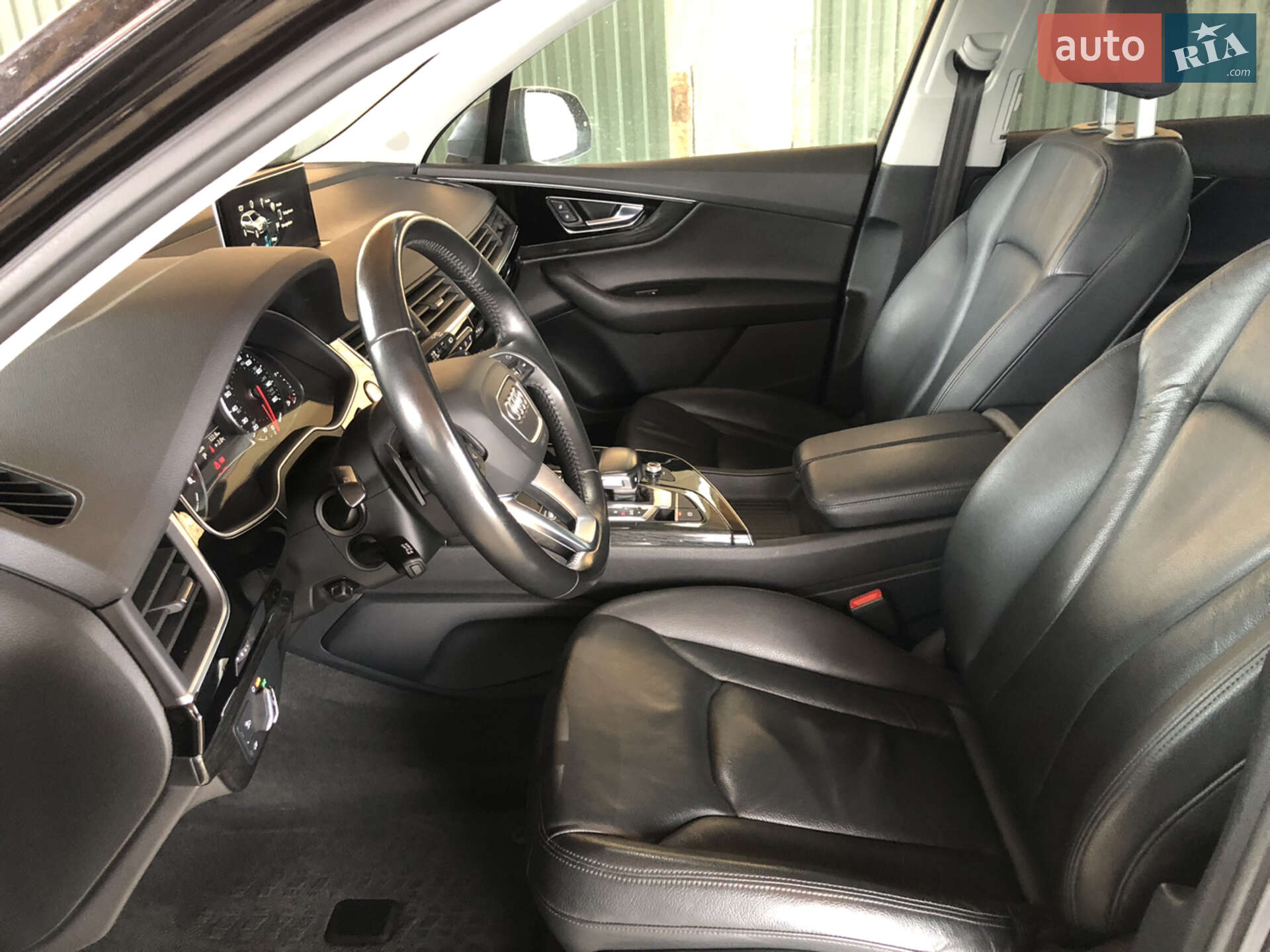 Audi Q7 2015 VIN WA1LAAF70HD000468 фото оголошення 2 з 43