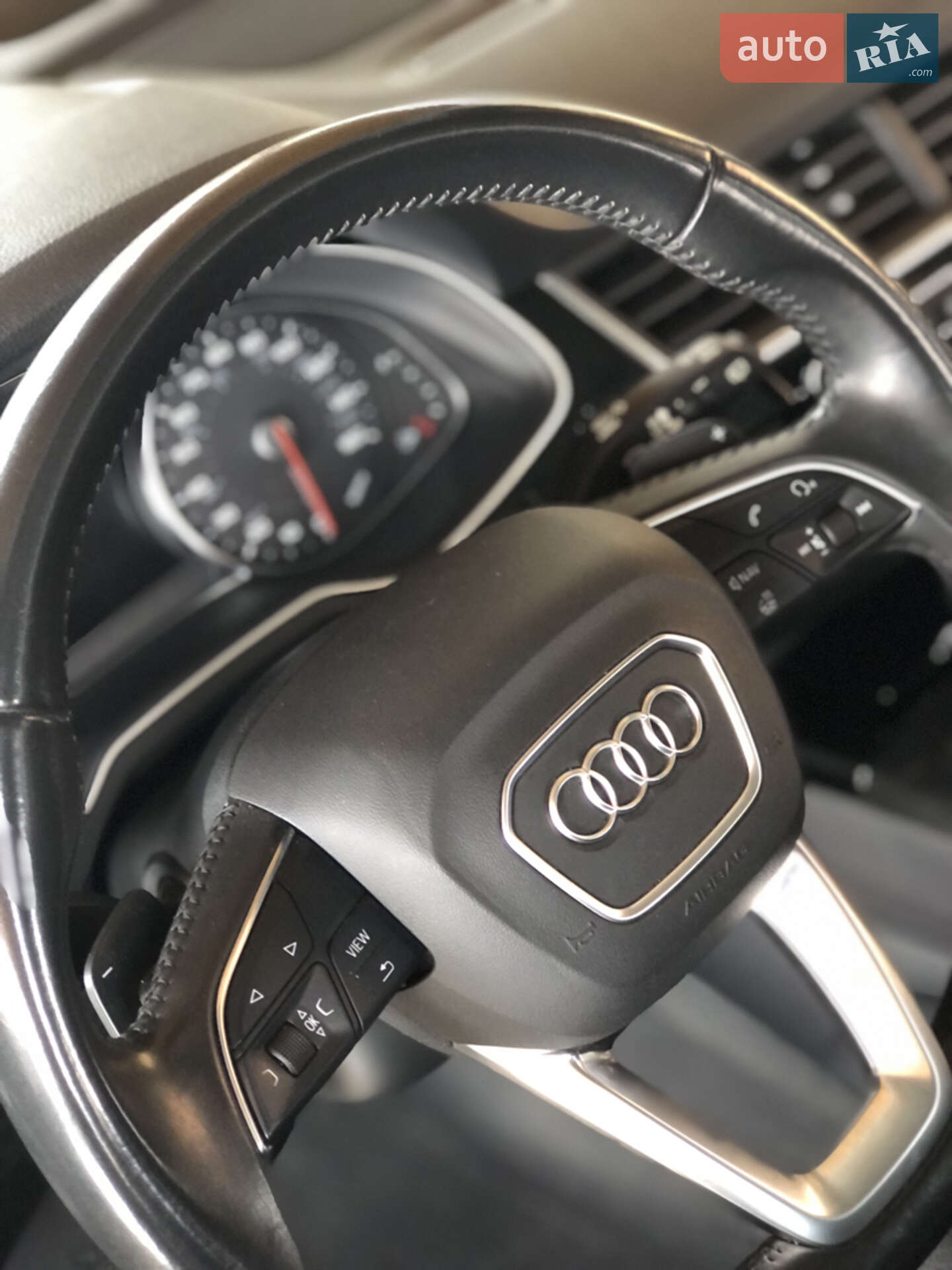 Audi Q7 2015 VIN WA1LAAF70HD000468 фото оголошення 16 з 43