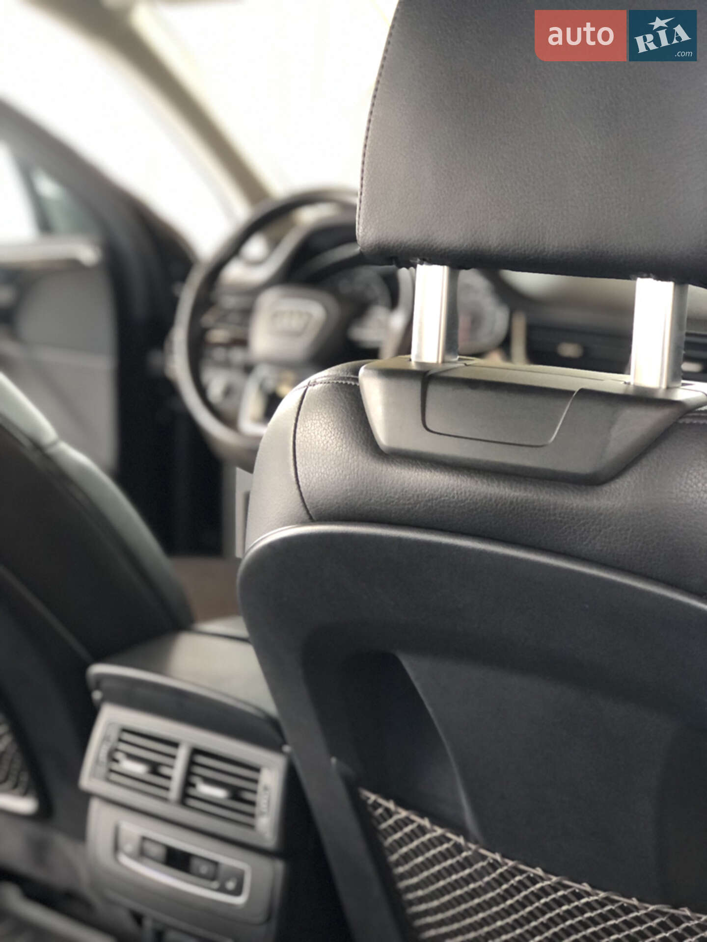 Audi Q7 2015 VIN WA1LAAF70HD000468 фото оголошення 25 з 43