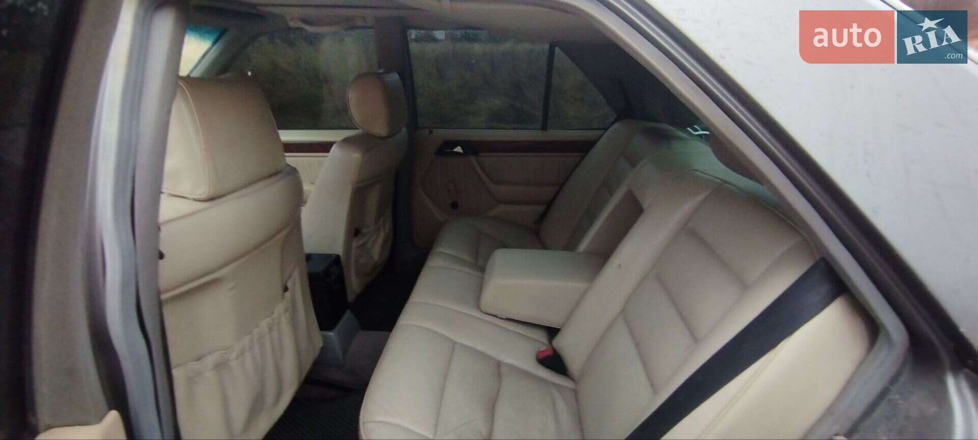 Mercedes-Benz E-Class 1994 VIN WDB1240221C027051 фото оголошення 10 з 15