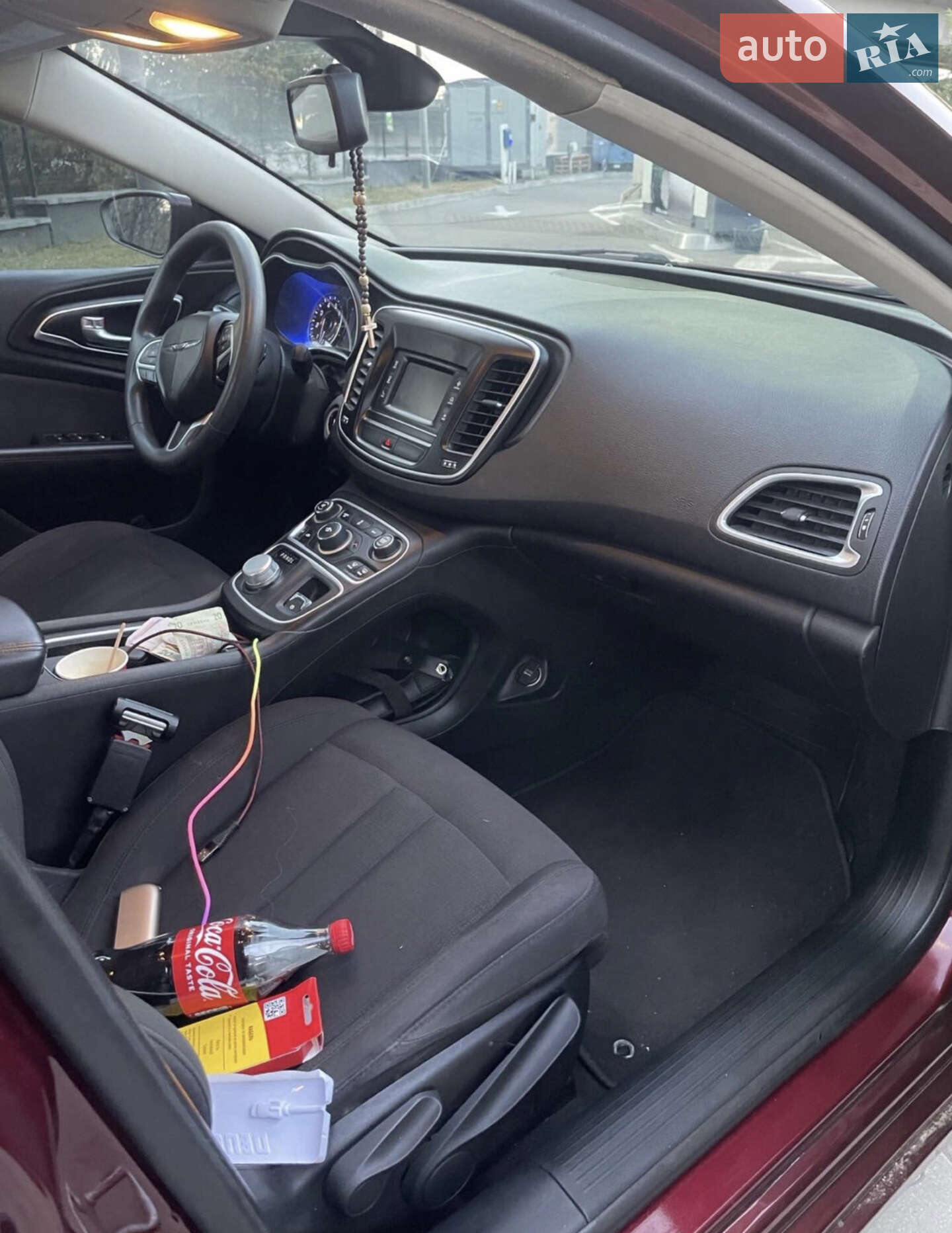 Chrysler 200 2015 VIN 1C3CCCAB5GN157739 фото оголошення 6 з 36