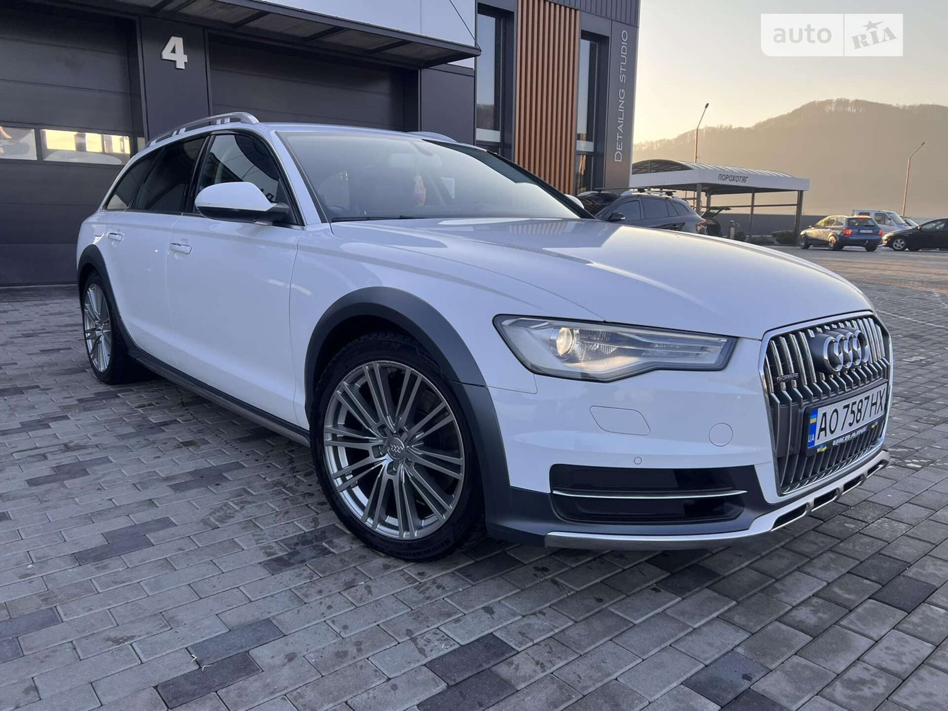 Audi A6 Allroad 2015 VIN WAUZZZ4G4FN083417 фото оголошення 4 з 30
