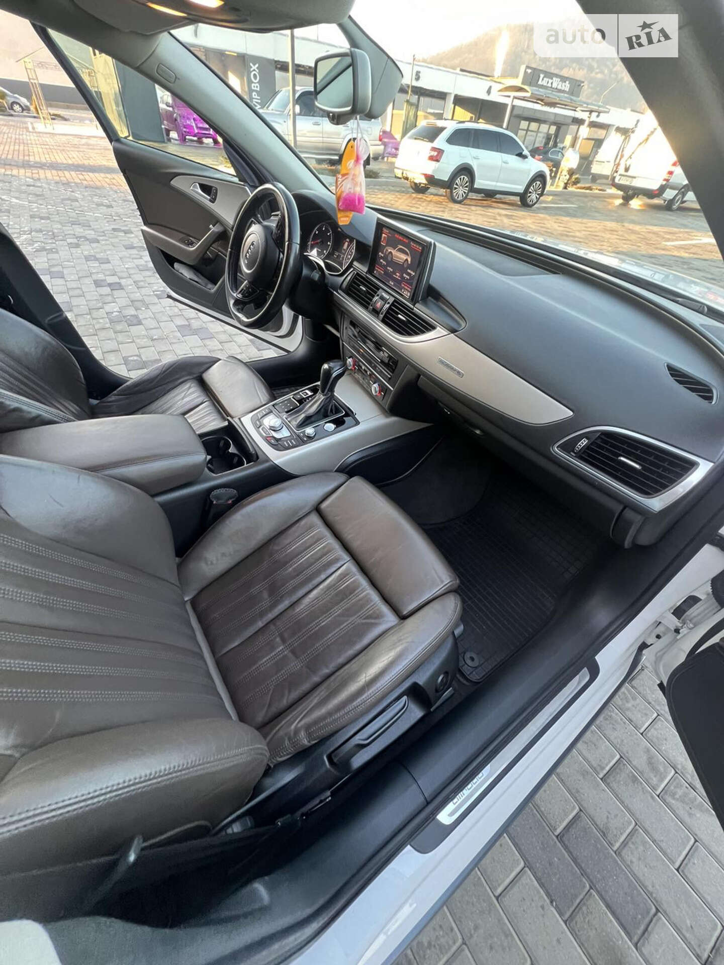 Audi A6 Allroad 2015 VIN WAUZZZ4G4FN083417 фото оголошення 21 з 30