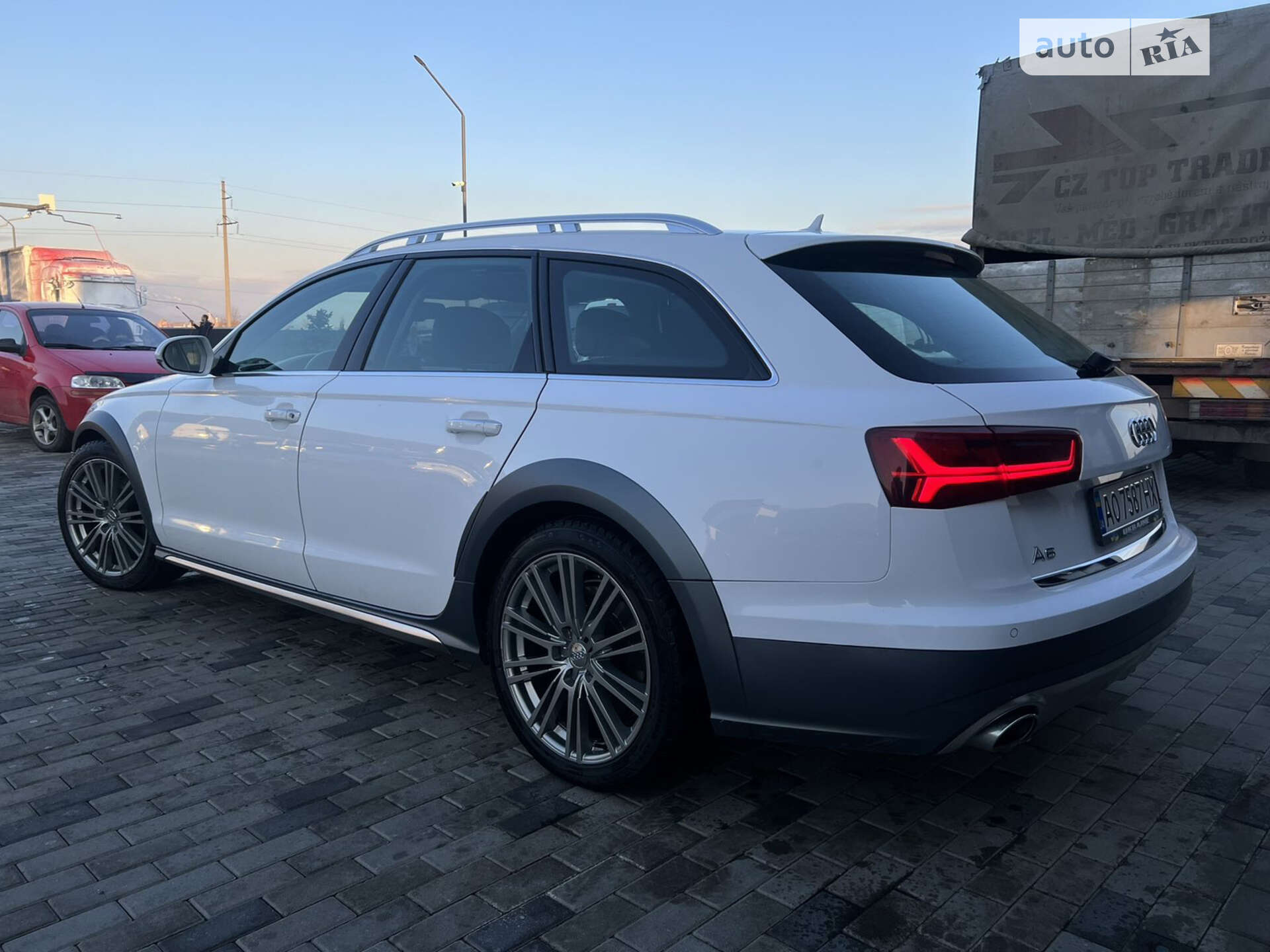 Audi A6 Allroad 2015 VIN WAUZZZ4G4FN083417 фото оголошення 26 з 30