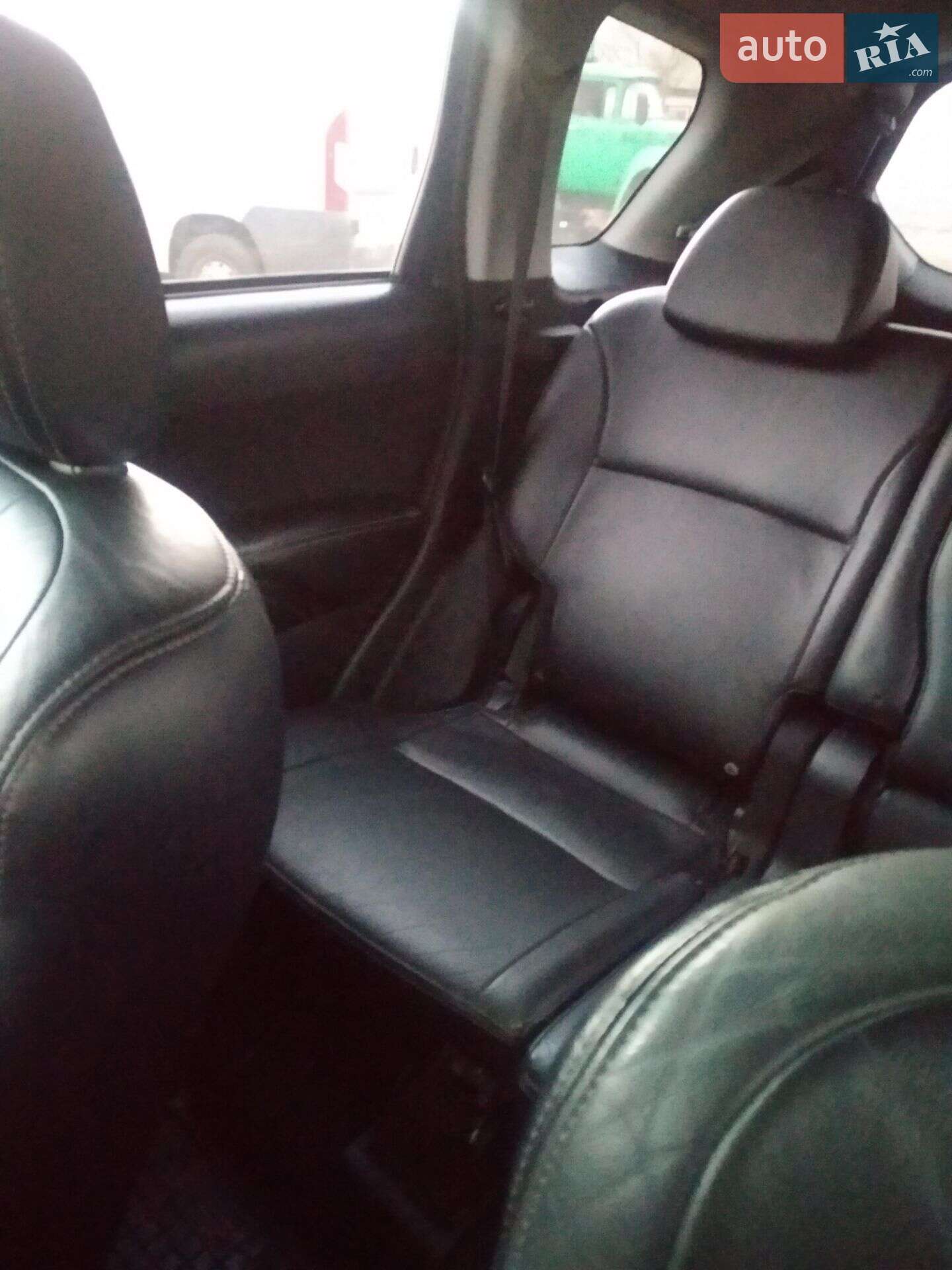 Citroen C-Crosser 2010 VIN VF7VV4HNHAZ904749 фото оголошення 4 з 8