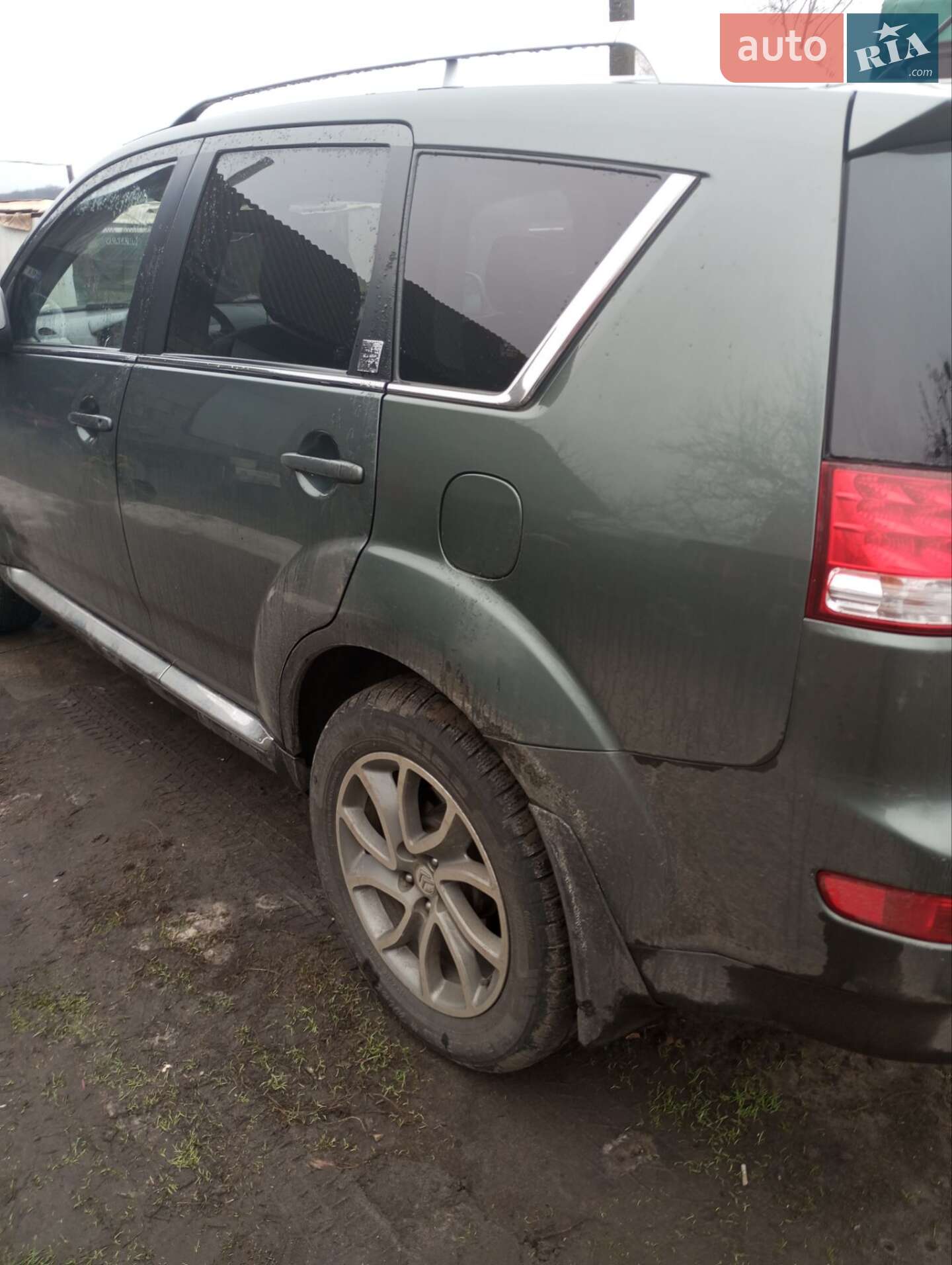 Citroen C-Crosser 2010 VIN VF7VV4HNHAZ904749 фото оголошення 6 з 8