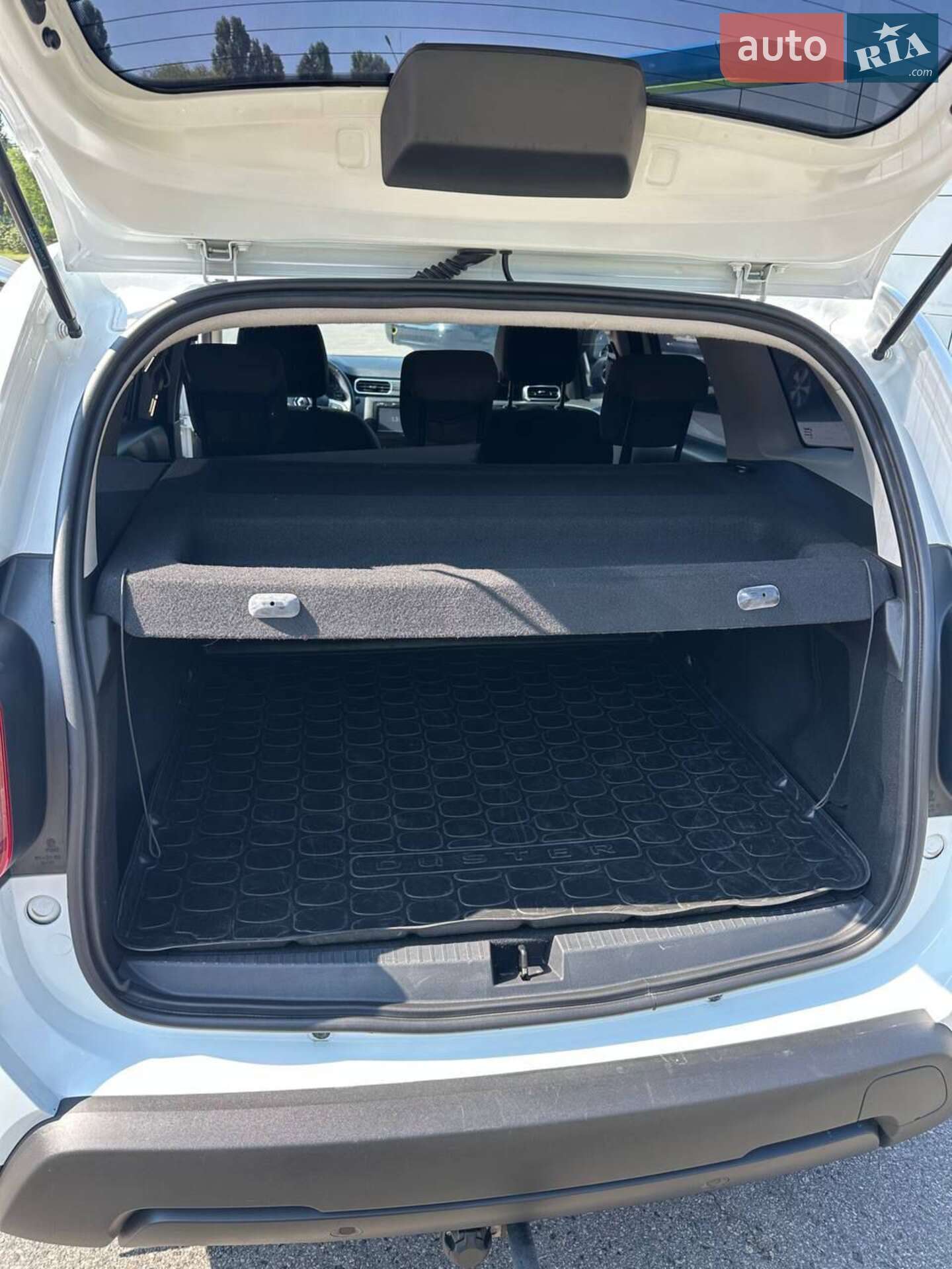 Renault Duster 2018 VIN VF1HJD40861810155 фото оголошення 17 з 21