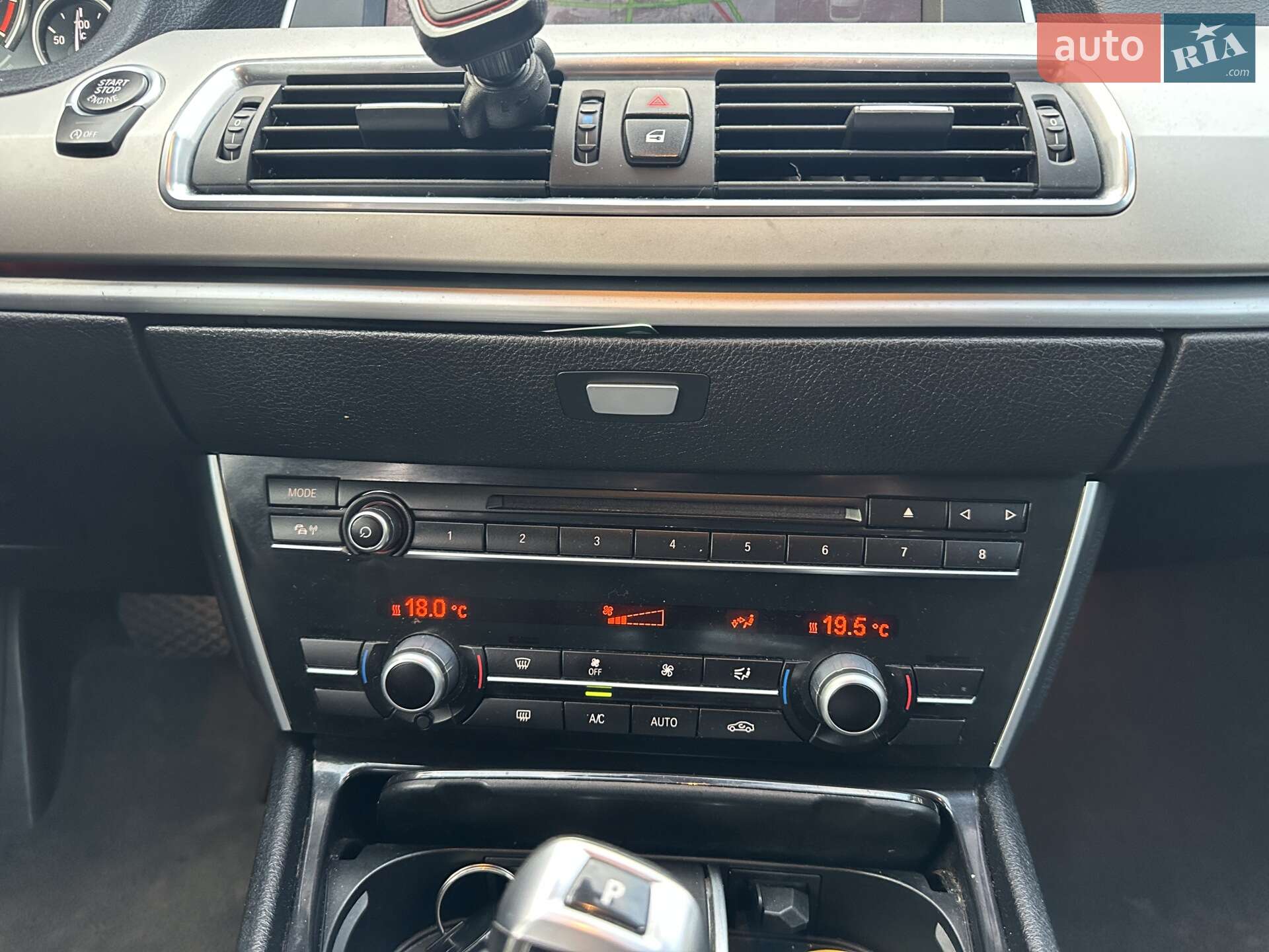 BMW 5 Series GT 2015 VIN WBA5N21040D497951 фото оголошення 15 з 31