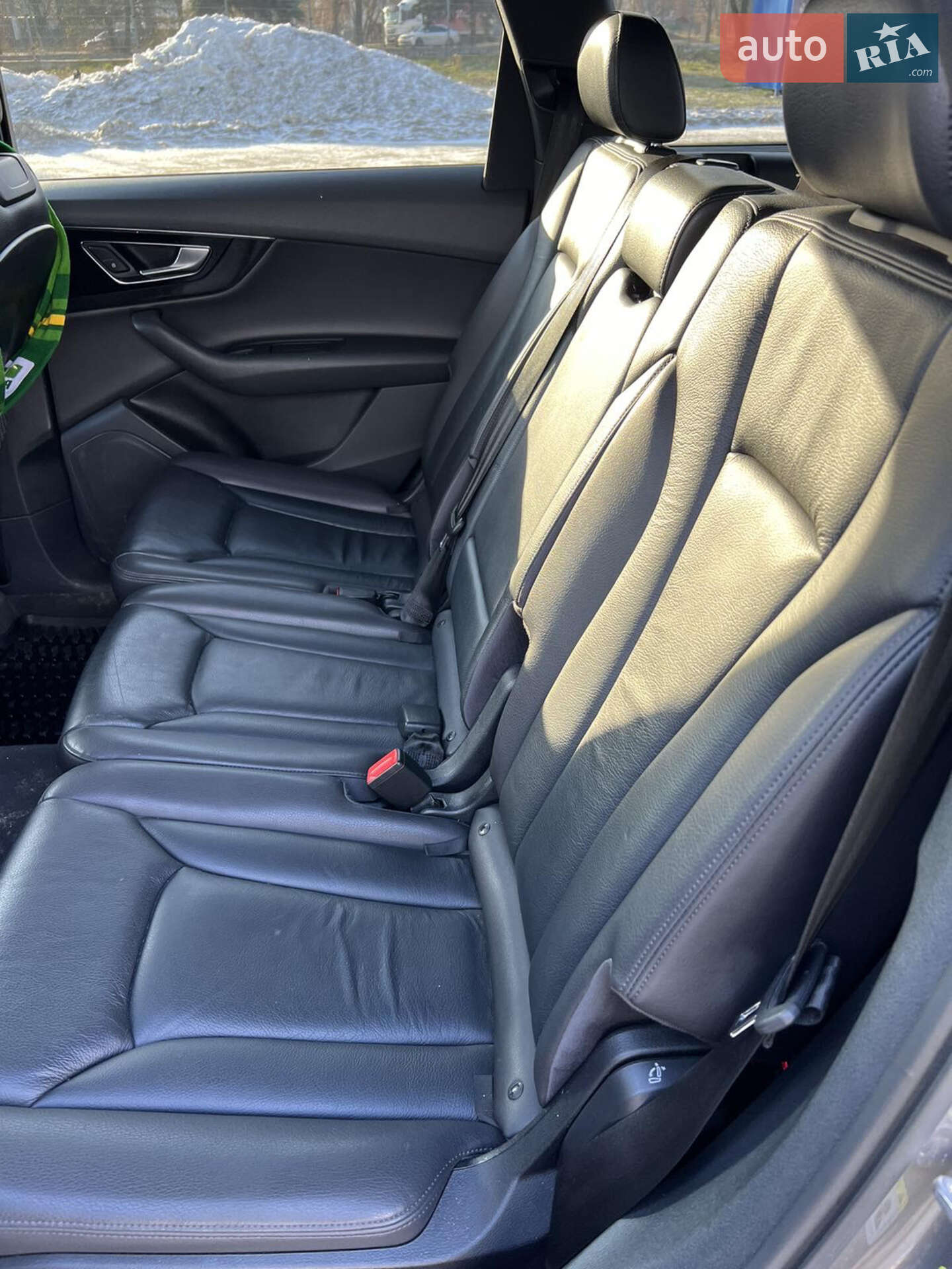 Audi Q7 2016 VIN WA1LAAF77HD028204 фото оголошення 8 з 15