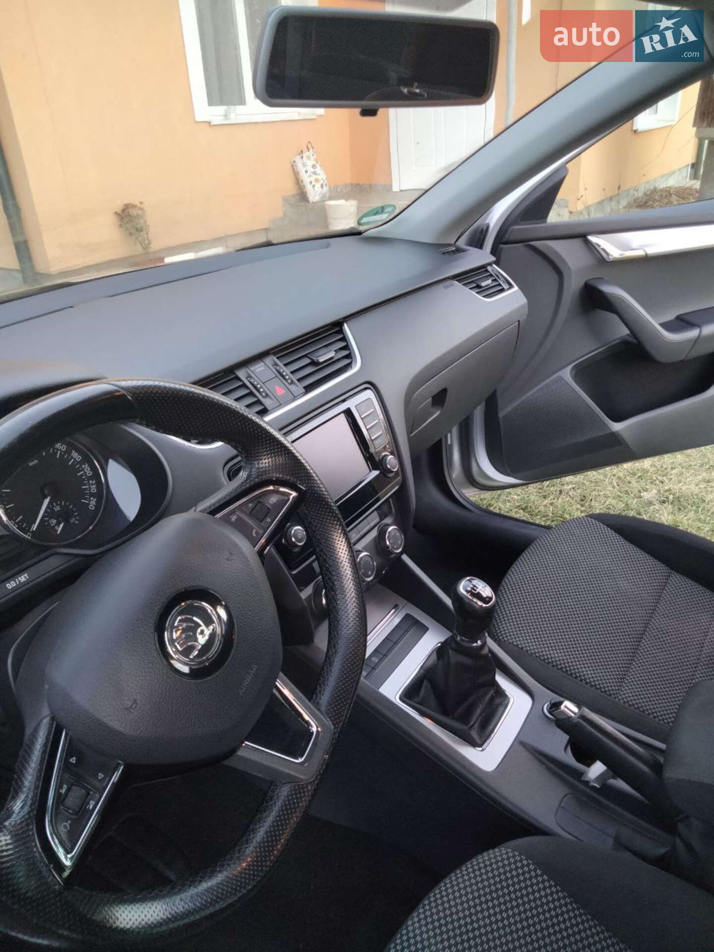 Skoda Octavia 2015 VIN TMBJG7NE9G0055635 фото оголошення 3 з 5