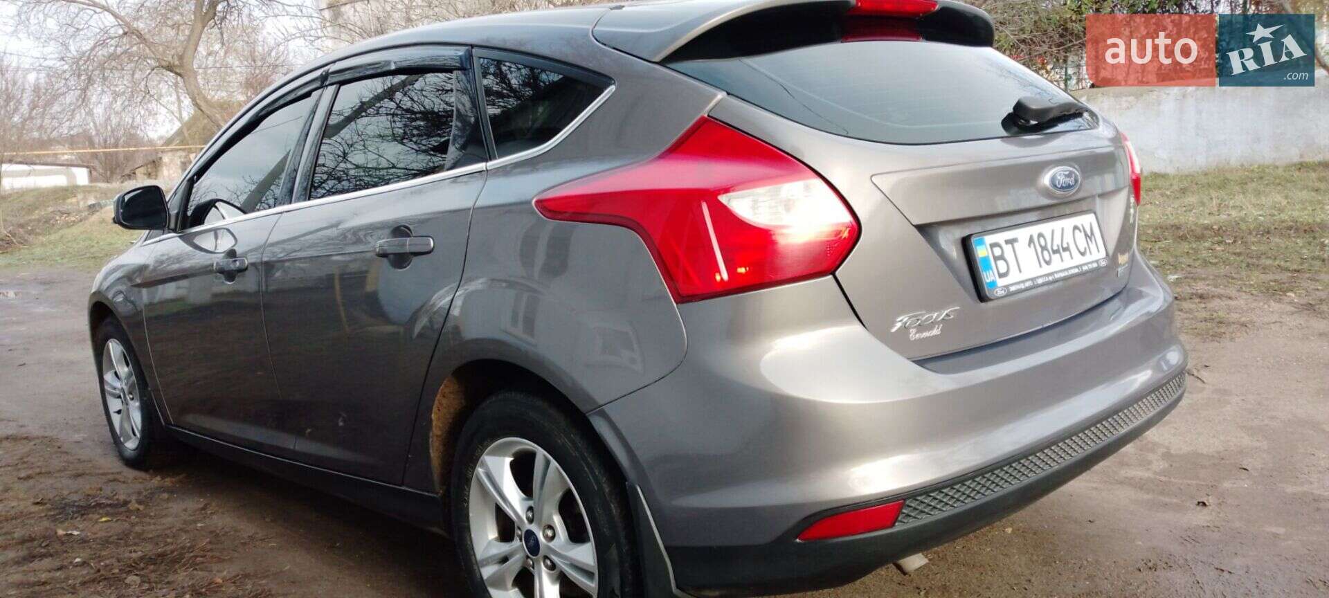 Ford Focus 2013 VIN WF0KXXGCBKDP32400 фото оголошення 13 з 44