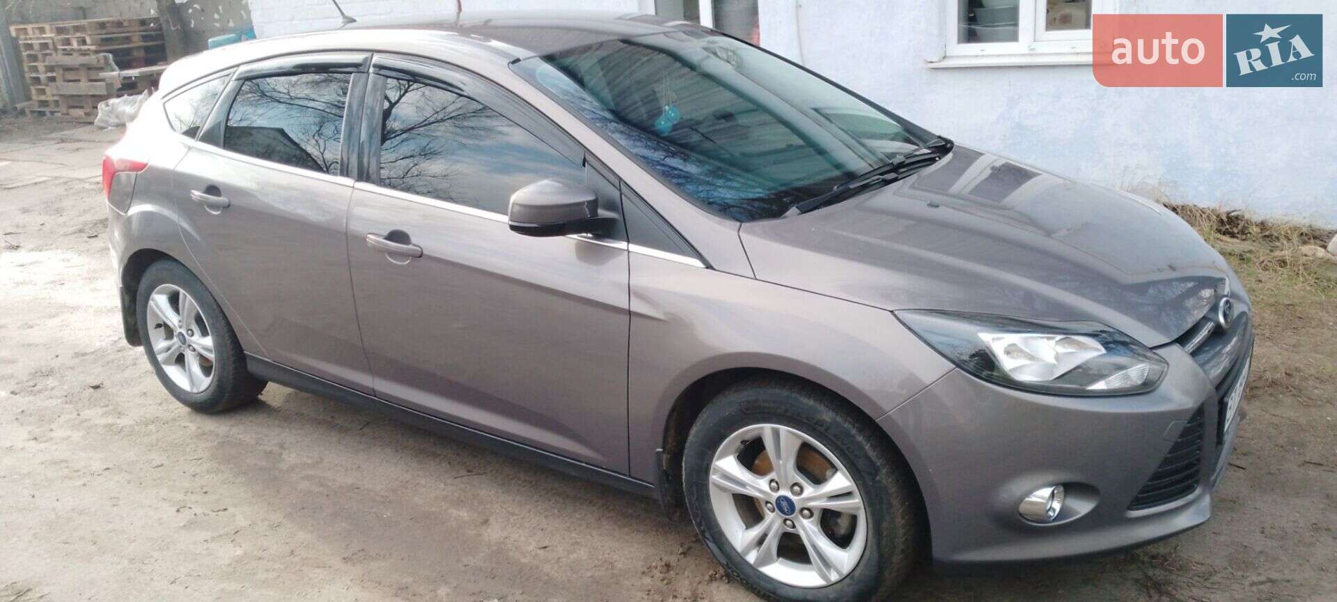 Ford Focus 2013 VIN WF0KXXGCBKDP32400 фото оголошення 18 з 44