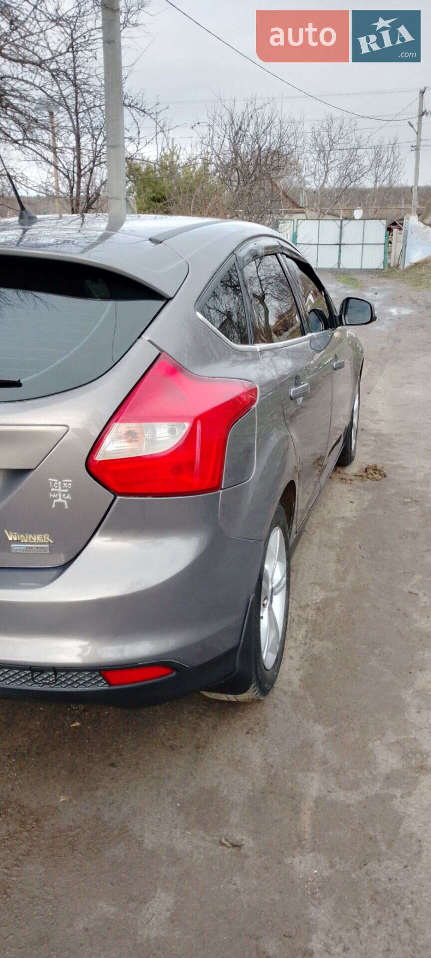 Ford Focus 2013 VIN WF0KXXGCBKDP32400 фото оголошення 43 з 44