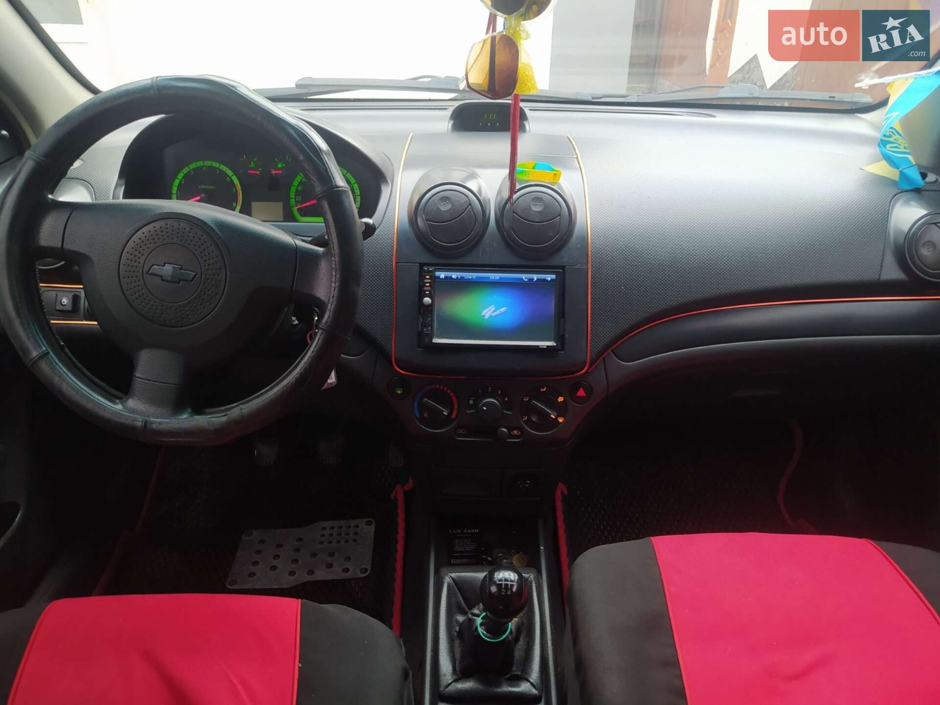 Chevrolet Aveo 2008 VIN Y6DSF69YE8W019760 фото оголошення 4 з 26
