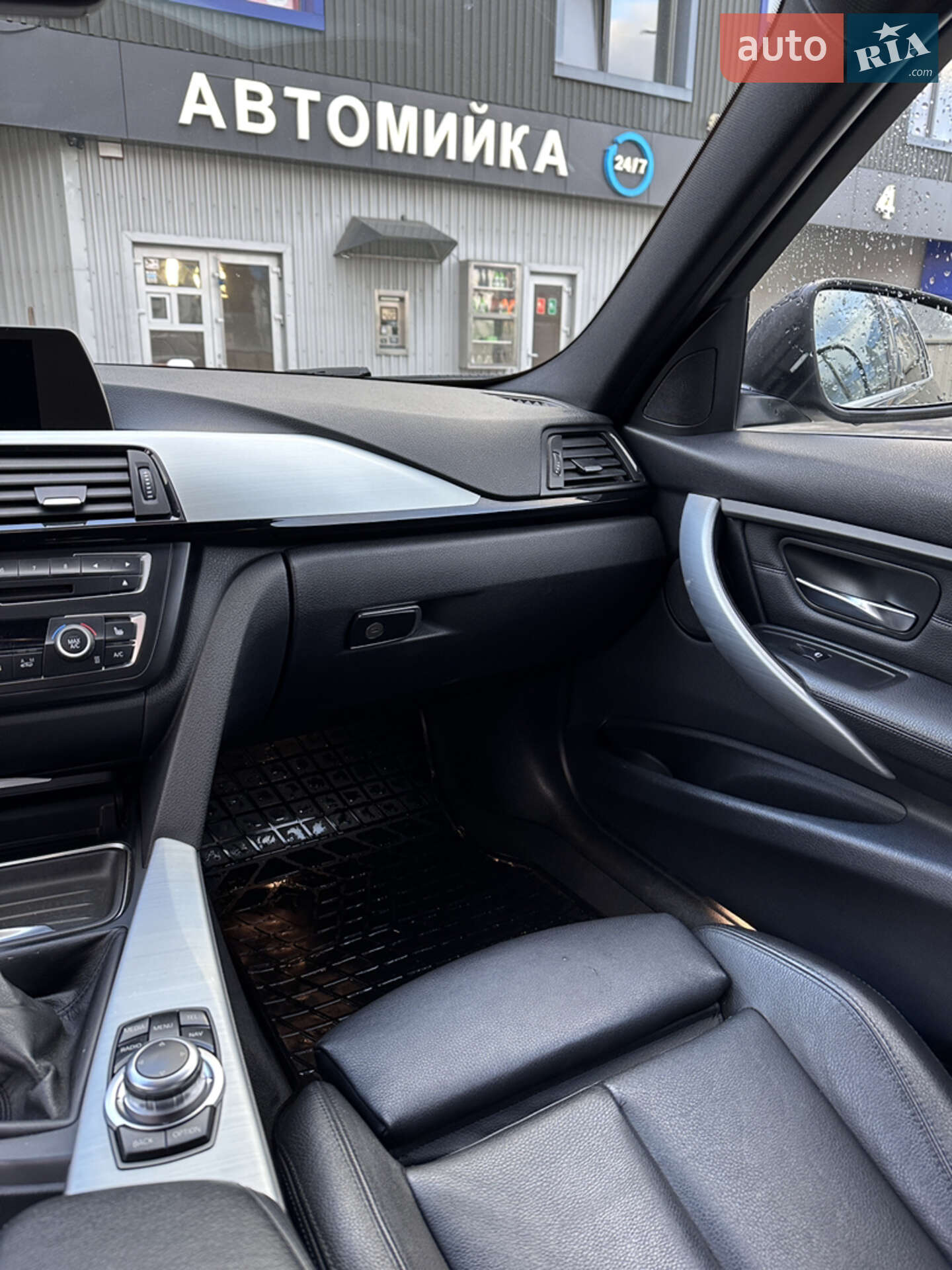 BMW 3 Series 2014 VIN WBA3K31010F750587 фото оголошення 44 з 58