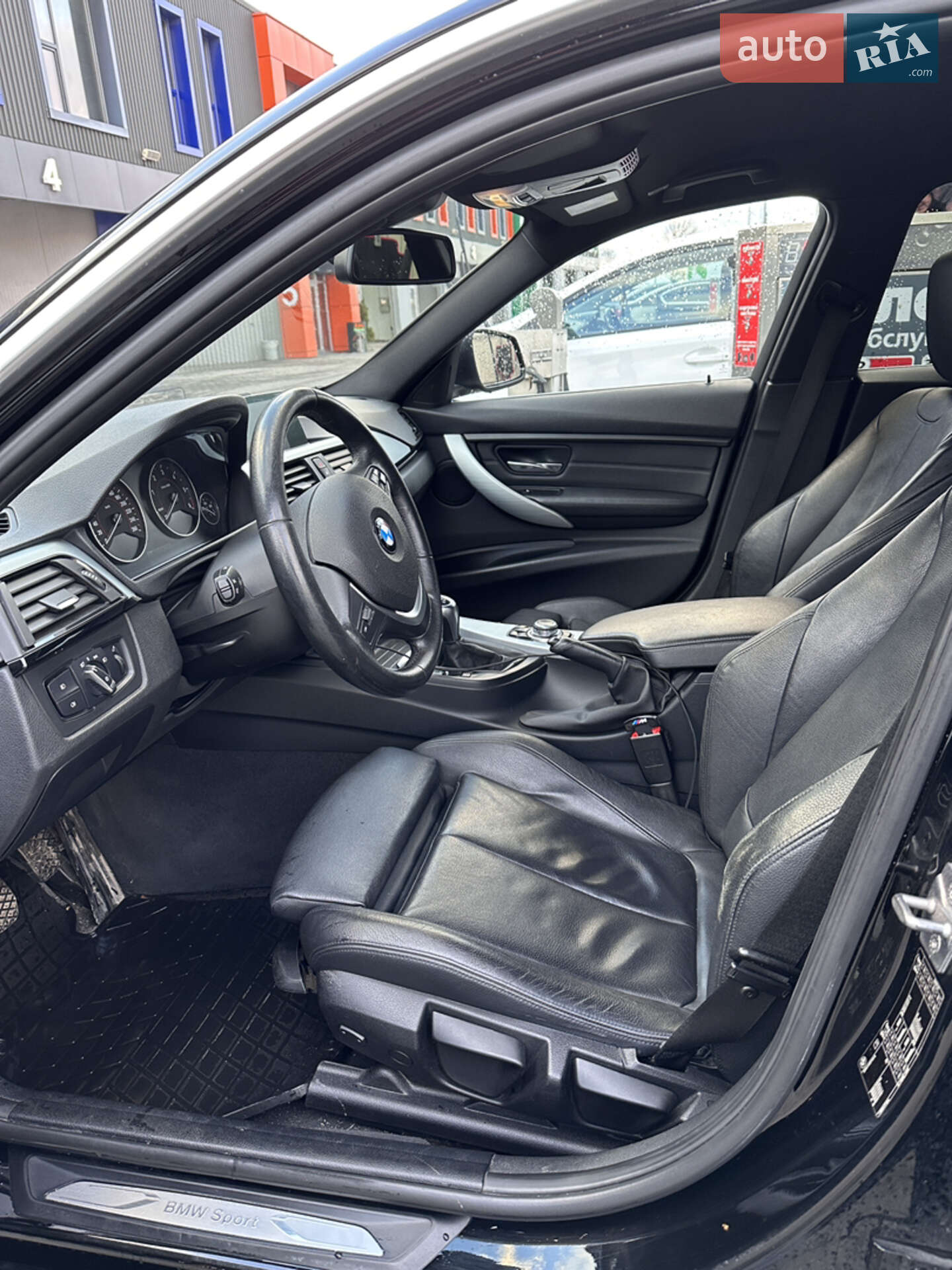 BMW 3 Series 2014 VIN WBA3K31010F750587 фото оголошення 48 з 58