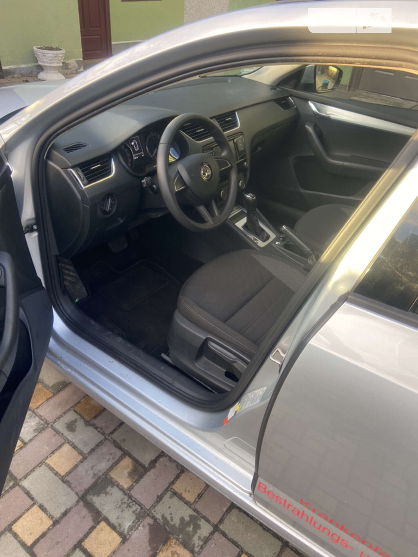 SKODA OCTAVIA 2018 VIN TMBJG7NE7K0113301 фото оголошення 3 з 14