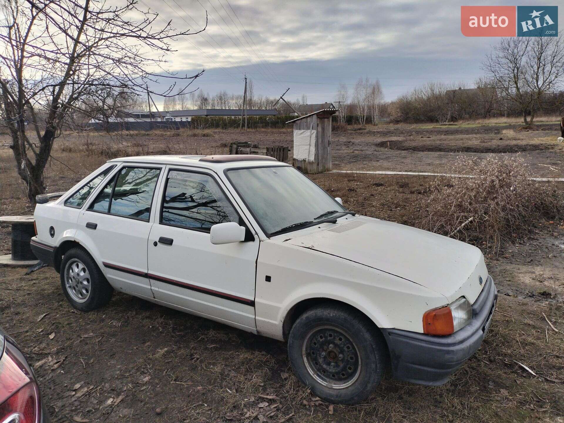 Ford Escort 1989 VIN WF0AXXGCAAKM36239 фото оголошення 5 з 8