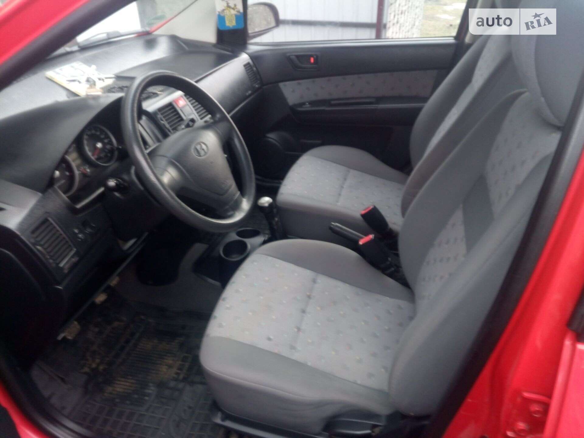 Hyundai Getz 2005 VIN KMHBT51GP5U381156 фото оголошення 2 з 10