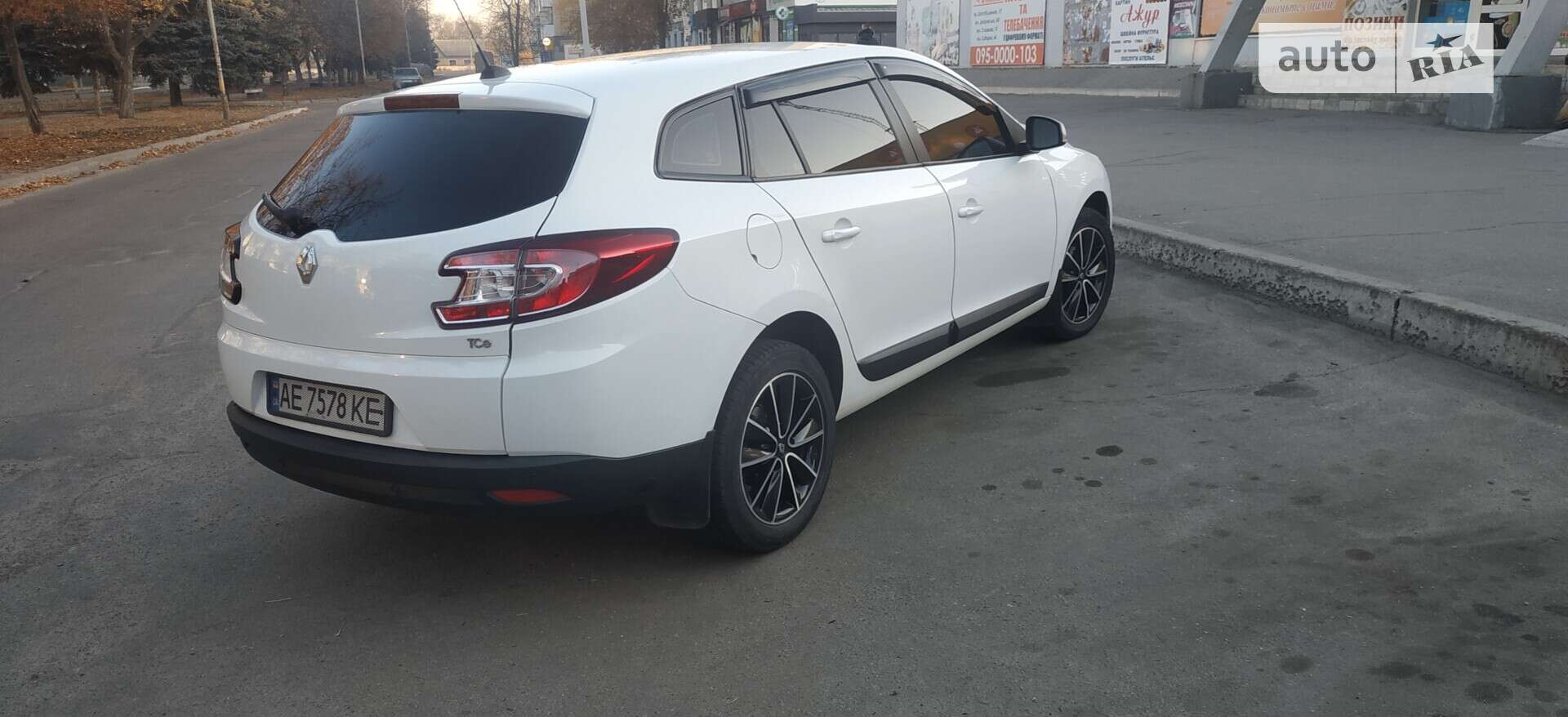 Renault Megane 2009 VIN VF1KZ1V0642390781 фото оголошення 3 з 21