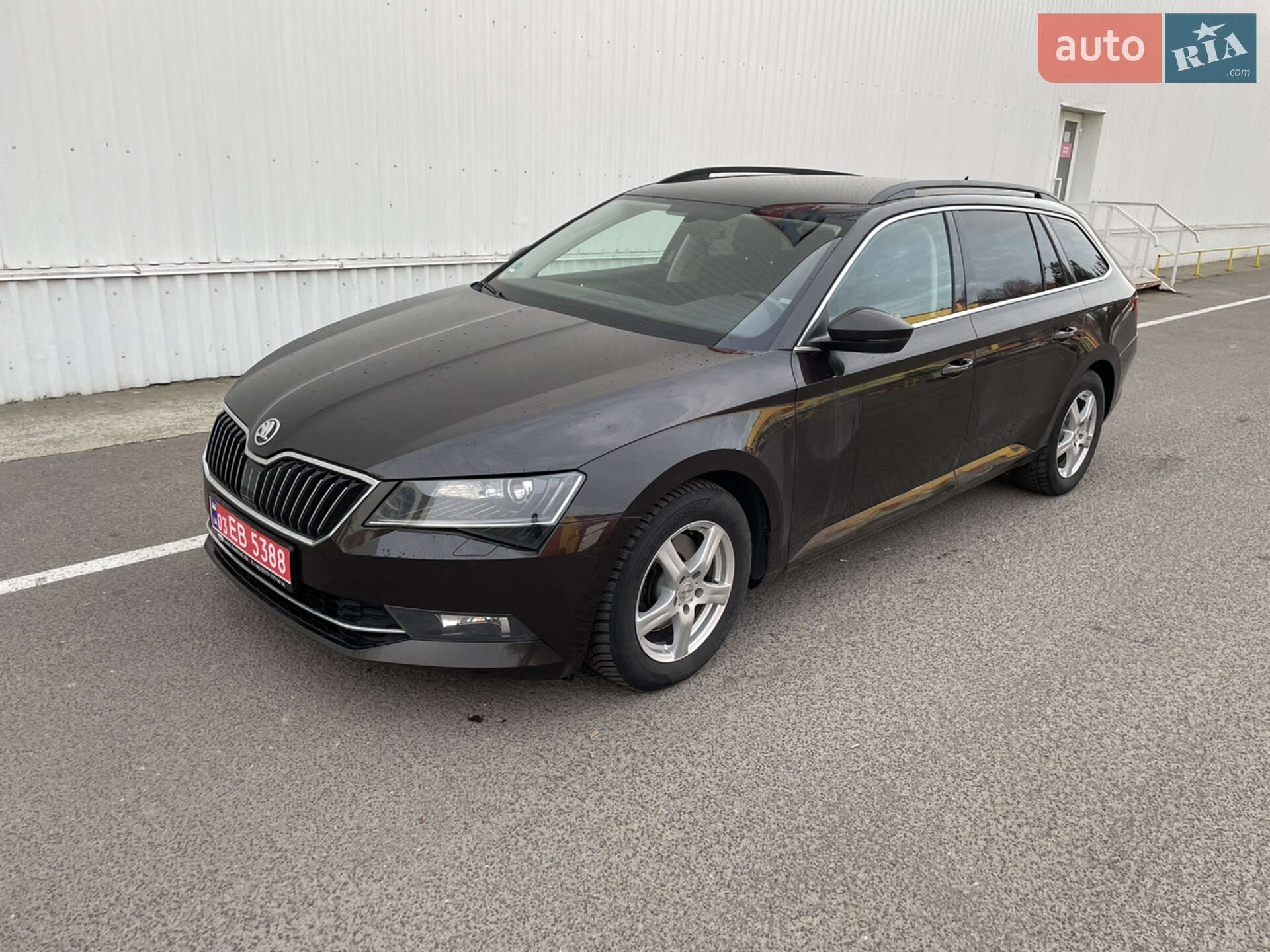 Skoda Superb 2017 VIN TMBJH7NPXH7534959 фото оголошення 9 з 31