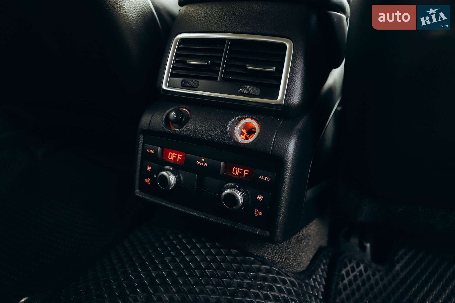 Audi Q7 2008 VIN Y79ZZZ4L480C46470 фото оголошення 33 з 63