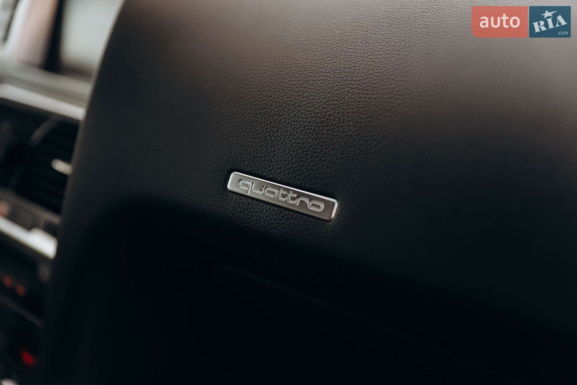 Audi Q7 2008 VIN Y79ZZZ4L480C46470 фото оголошення 42 з 63