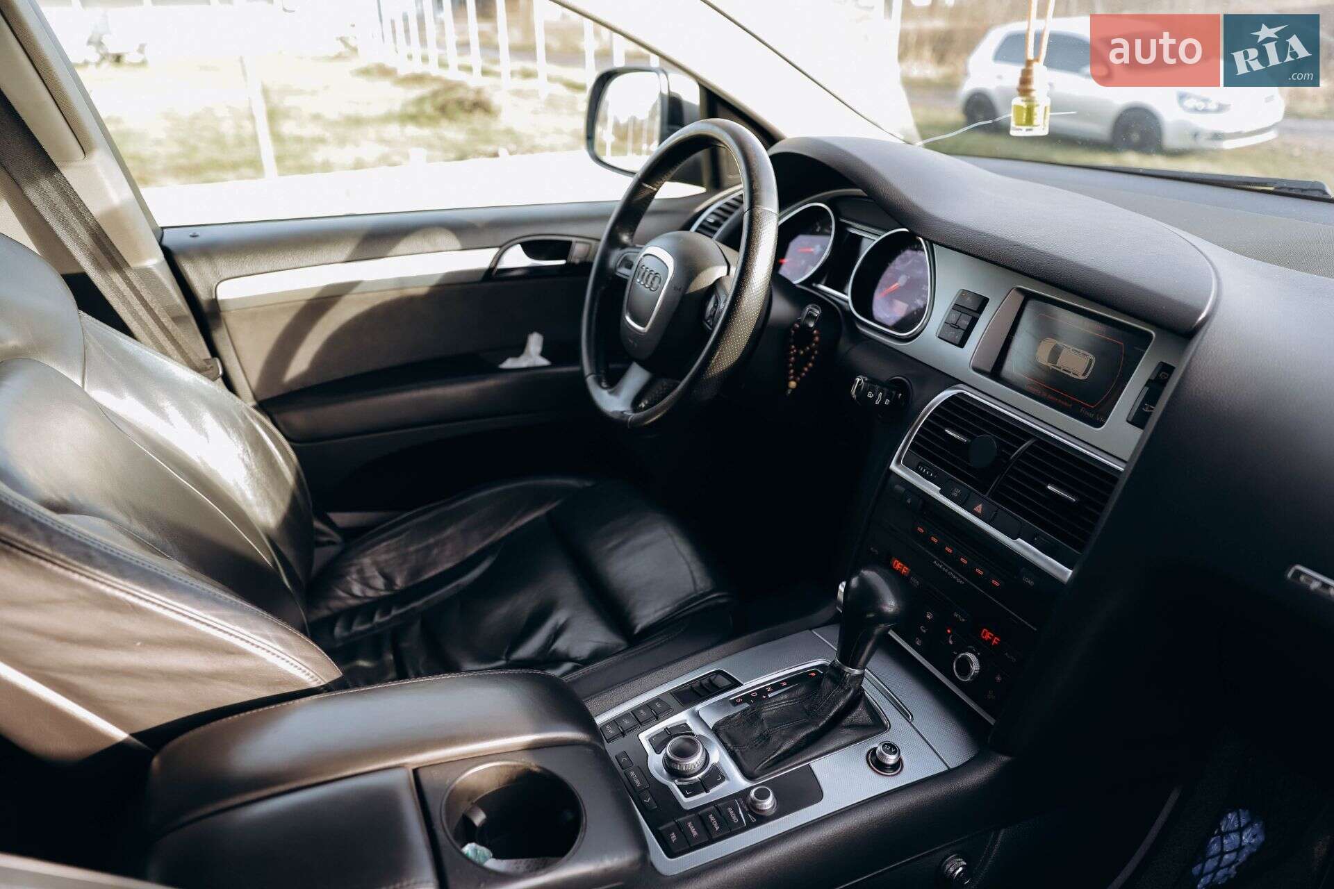 Audi Q7 2008 VIN Y79ZZZ4L480C46470 фото оголошення 41 з 63
