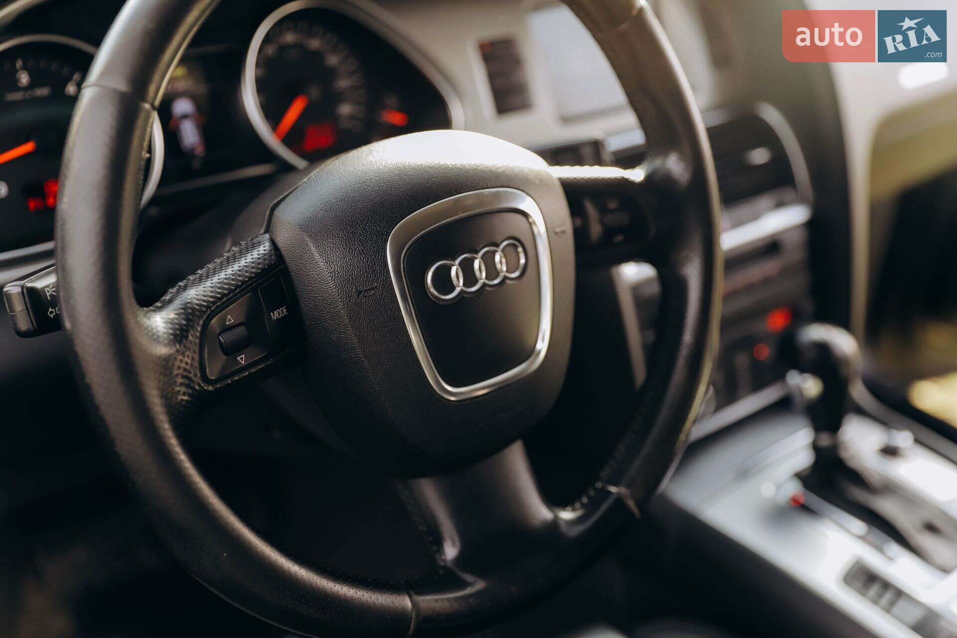 Audi Q7 2008 VIN Y79ZZZ4L480C46470 фото оголошення 45 з 63