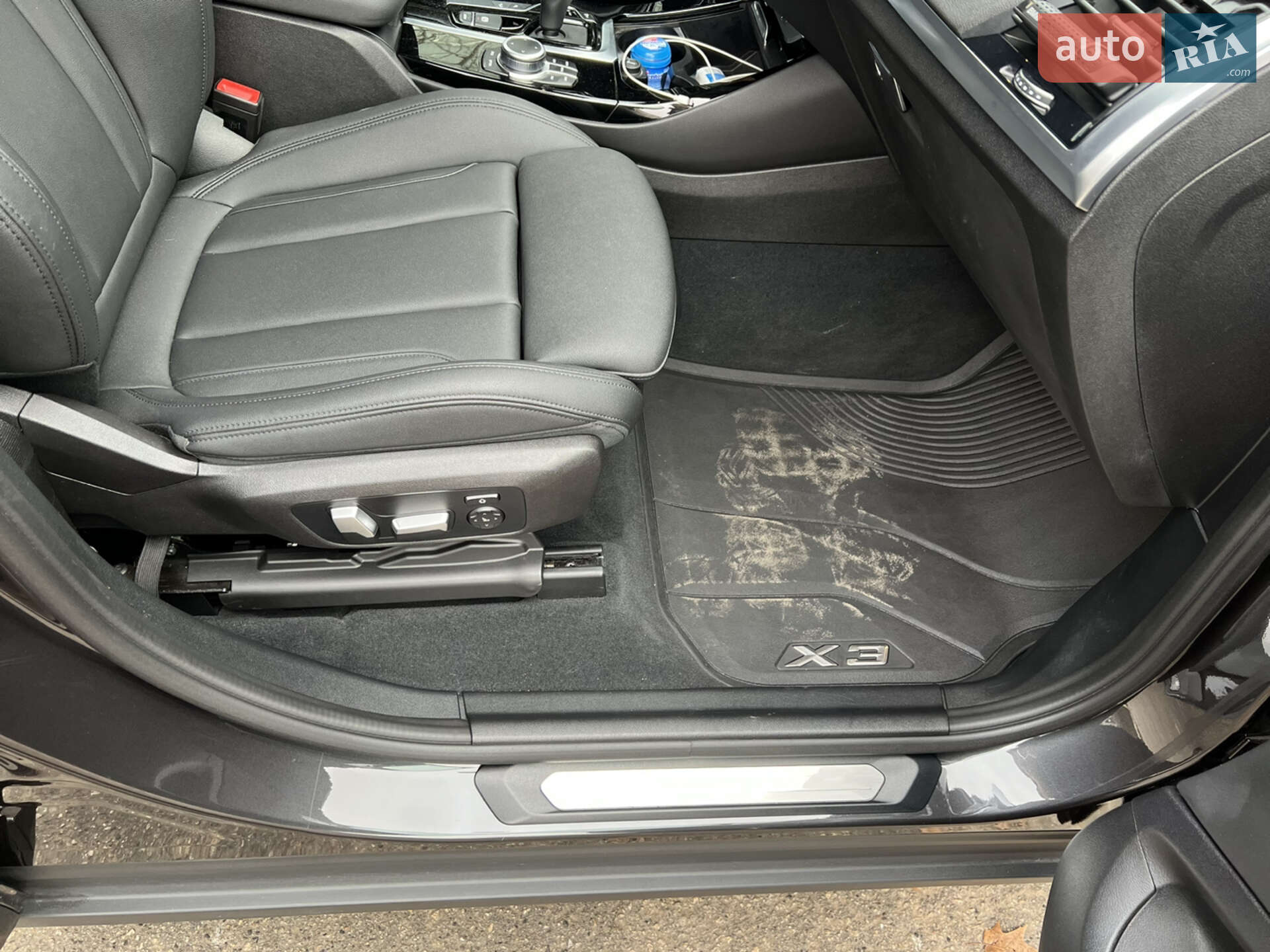 BMW X3 2020 VIN 5UXTY5C01M9F21231 фото оголошення 15 з 26
