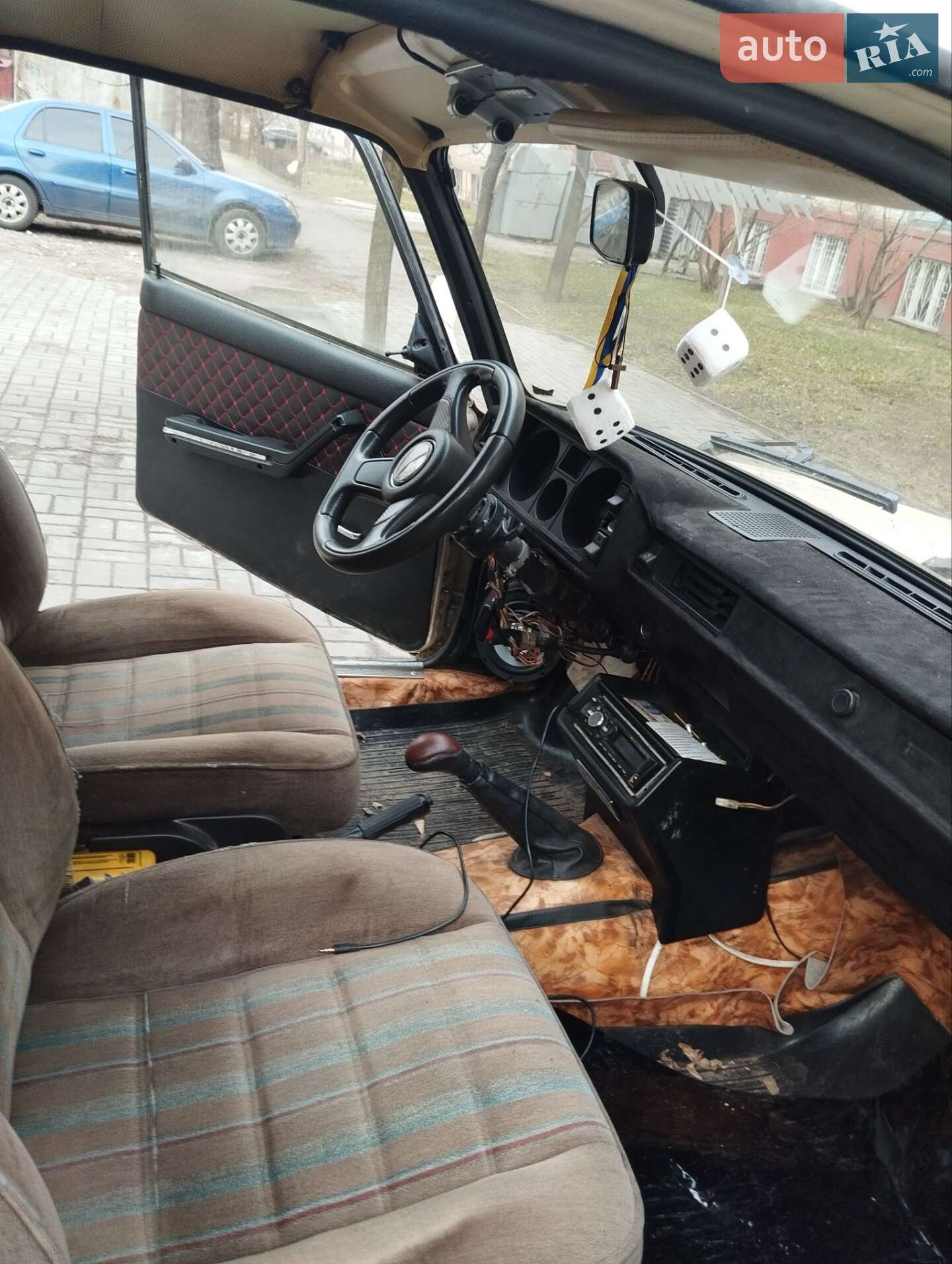 ВАЗ / Lada 2105 1988 VIN XTA210510J0964455 фото оголошення 4 з 8