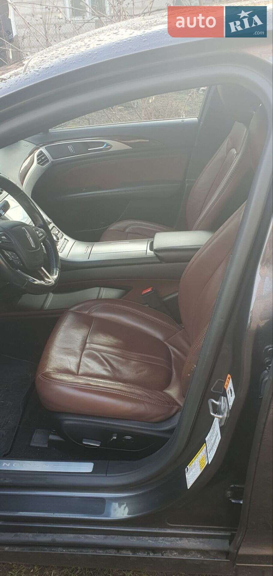 Lincoln MKZ 2017 VIN 3LN6L5FC9HR658875 фото оголошення 7 з 12