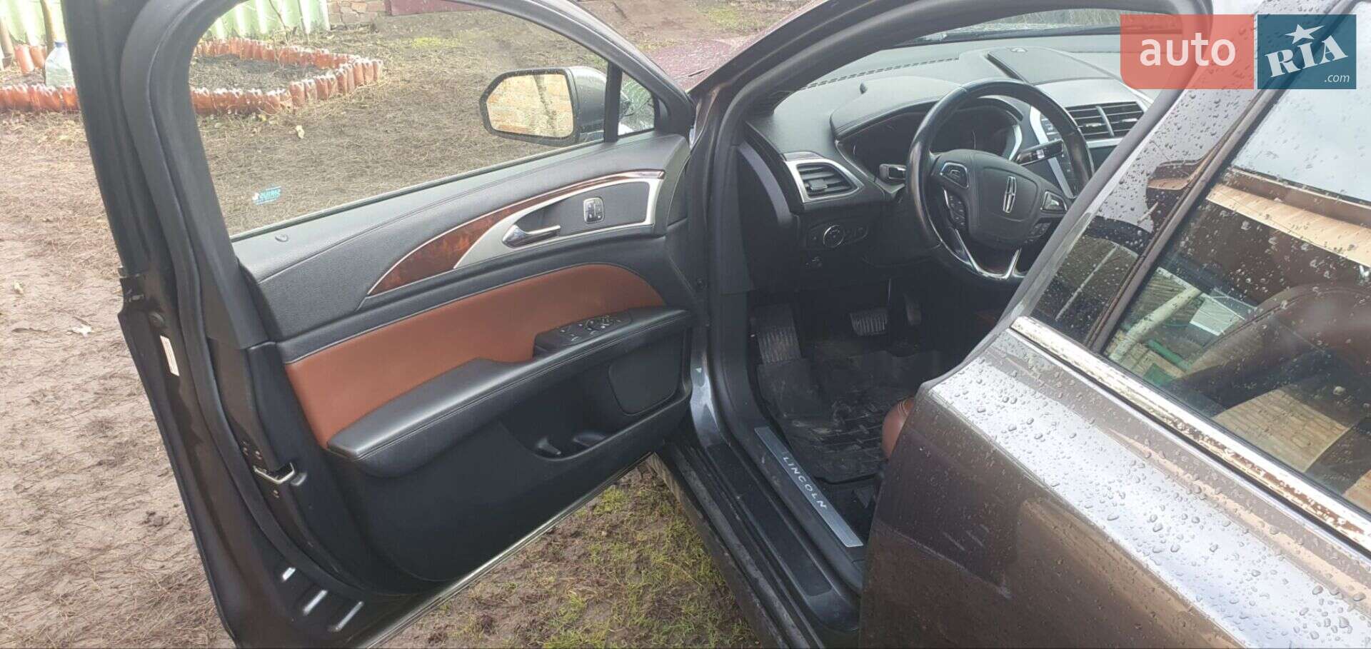 Lincoln MKZ 2017 VIN 3LN6L5FC9HR658875 фото оголошення 9 з 12