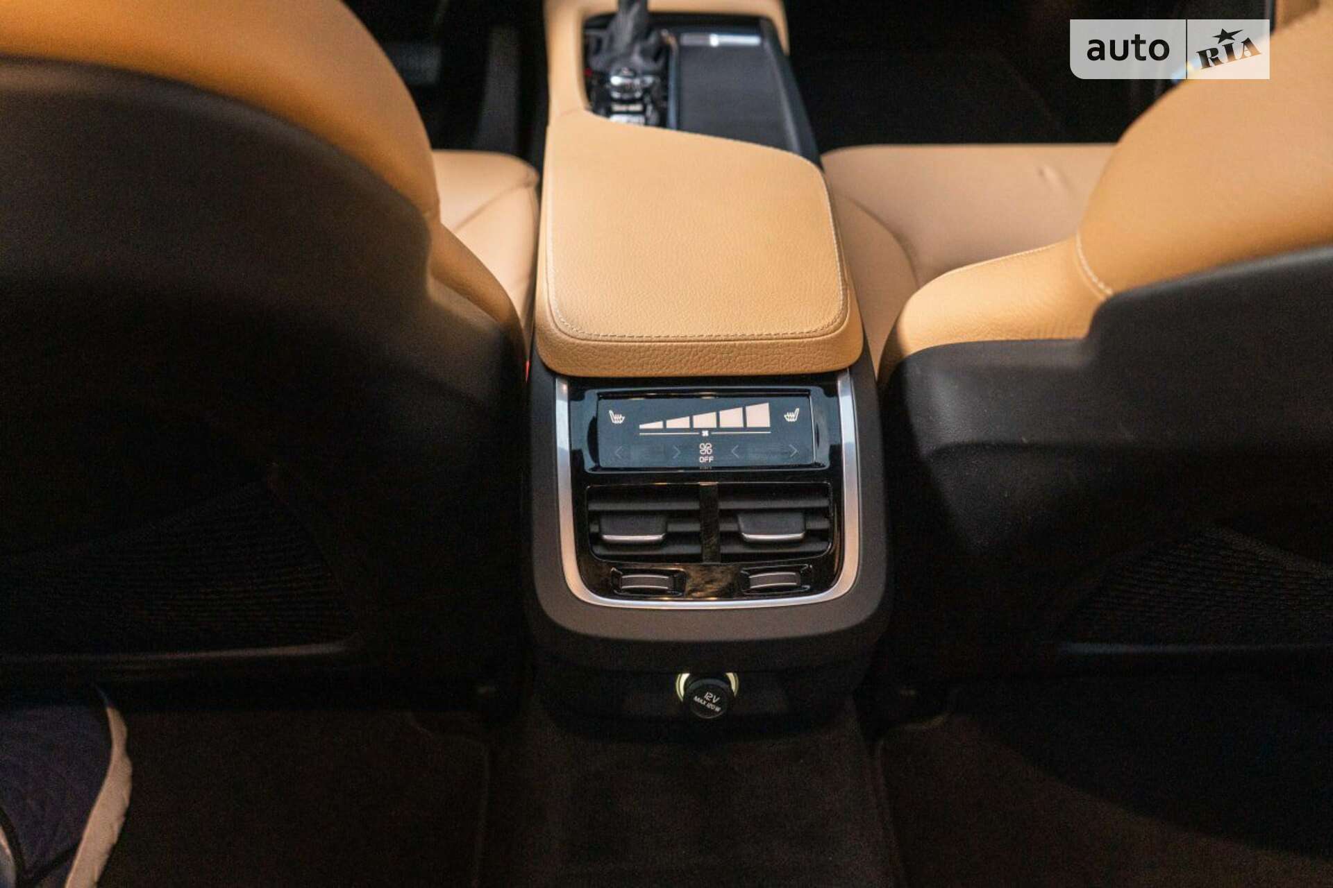 Volvo S90 2016 VIN YV1A22MK6H1010277 фото оголошення 50 з 60