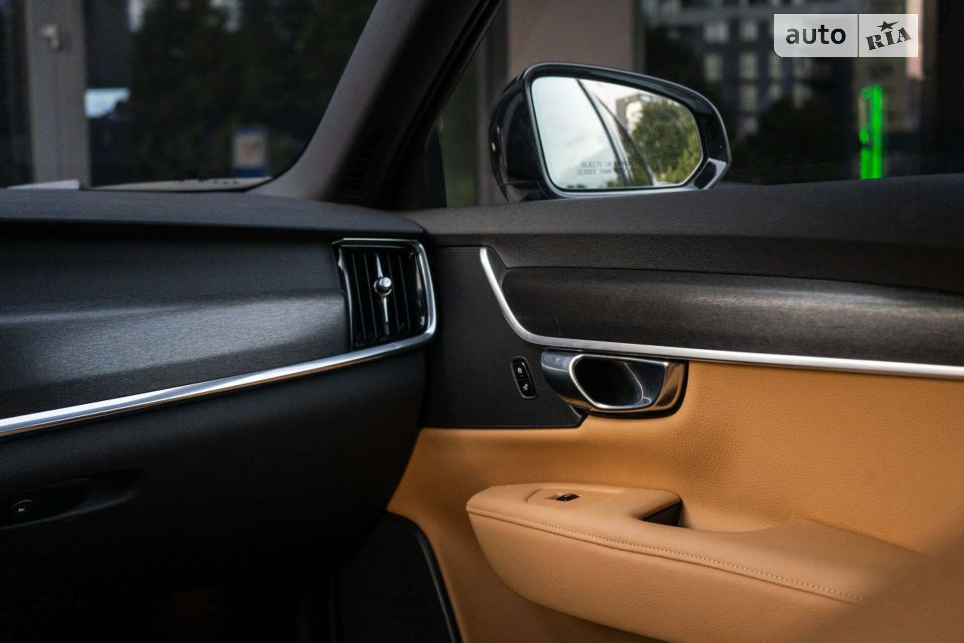Volvo S90 2016 VIN YV1A22MK6H1010277 фото оголошення 53 з 60