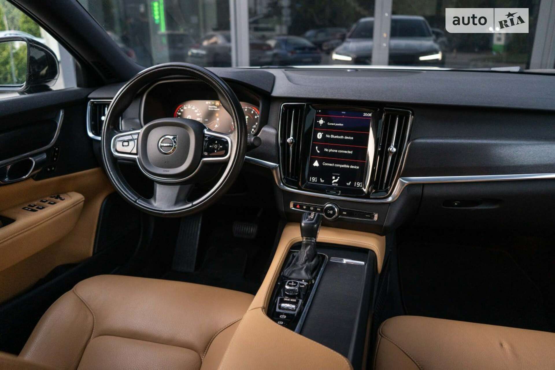 Volvo S90 2016 VIN YV1A22MK6H1010277 фото оголошення 54 з 60