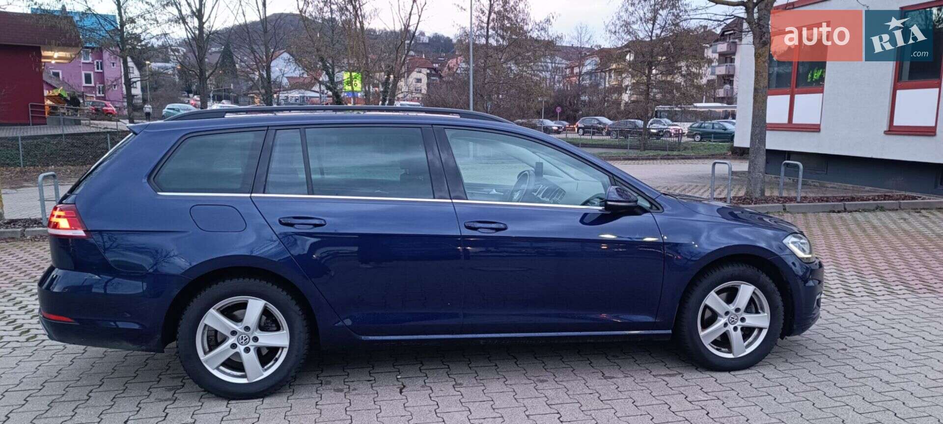 Volkswagen Golf 2017 VIN WVWZZZAUZJP552244 фото оголошення 99 з 120