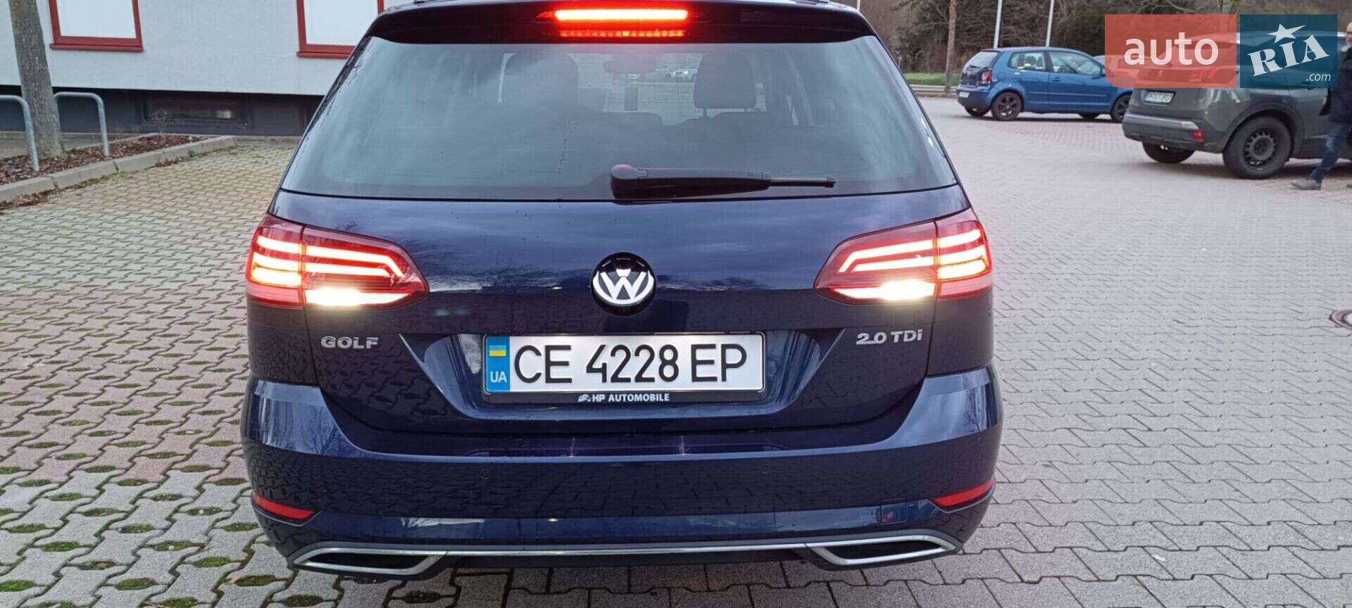 Volkswagen Golf 2017 VIN WVWZZZAUZJP552244 фото оголошення 100 з 120