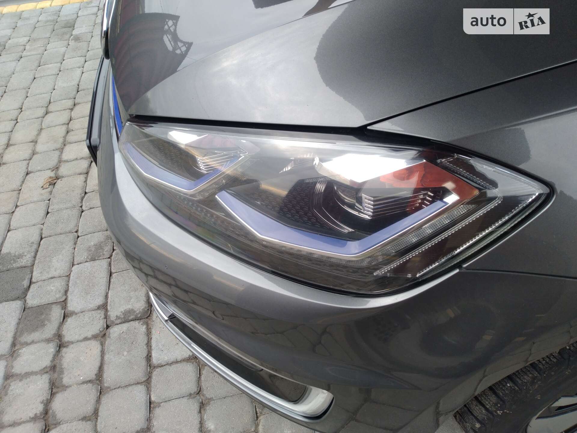 Volkswagen e-Golf 2018 VIN WVWZZZAUZKW901011 фото оголошення 13 з 46