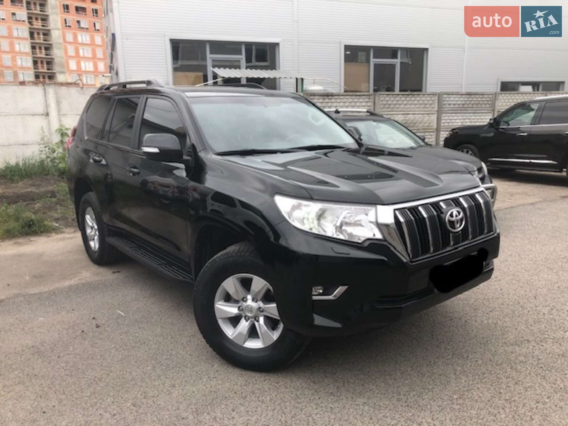 Toyota Land Cruiser Prado 2019 VIN JTEBU3FJ00K174410 фото оголошення 4 з 23