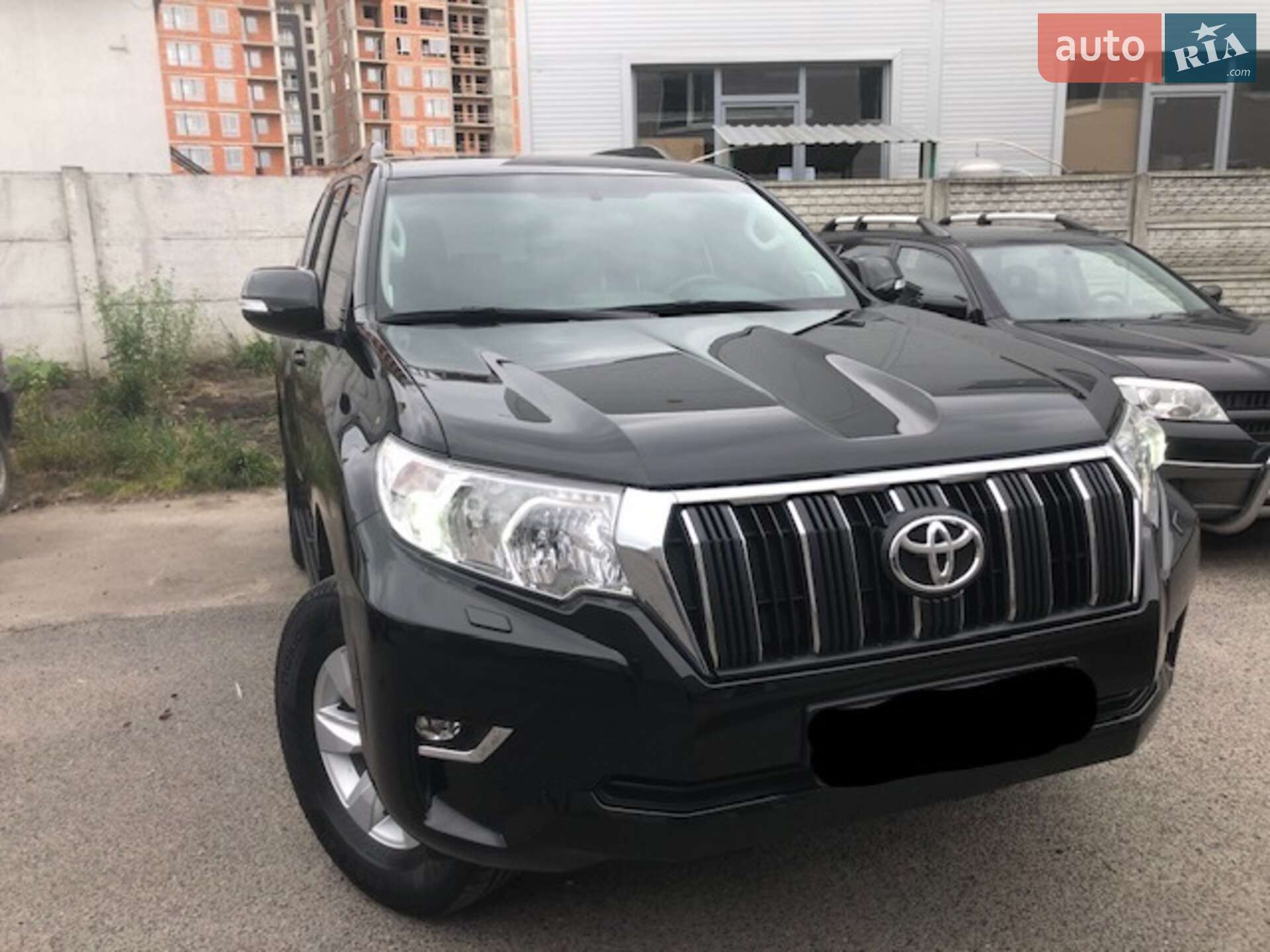 Toyota Land Cruiser Prado 2019 VIN JTEBU3FJ00K174410 фото оголошення 5 з 23