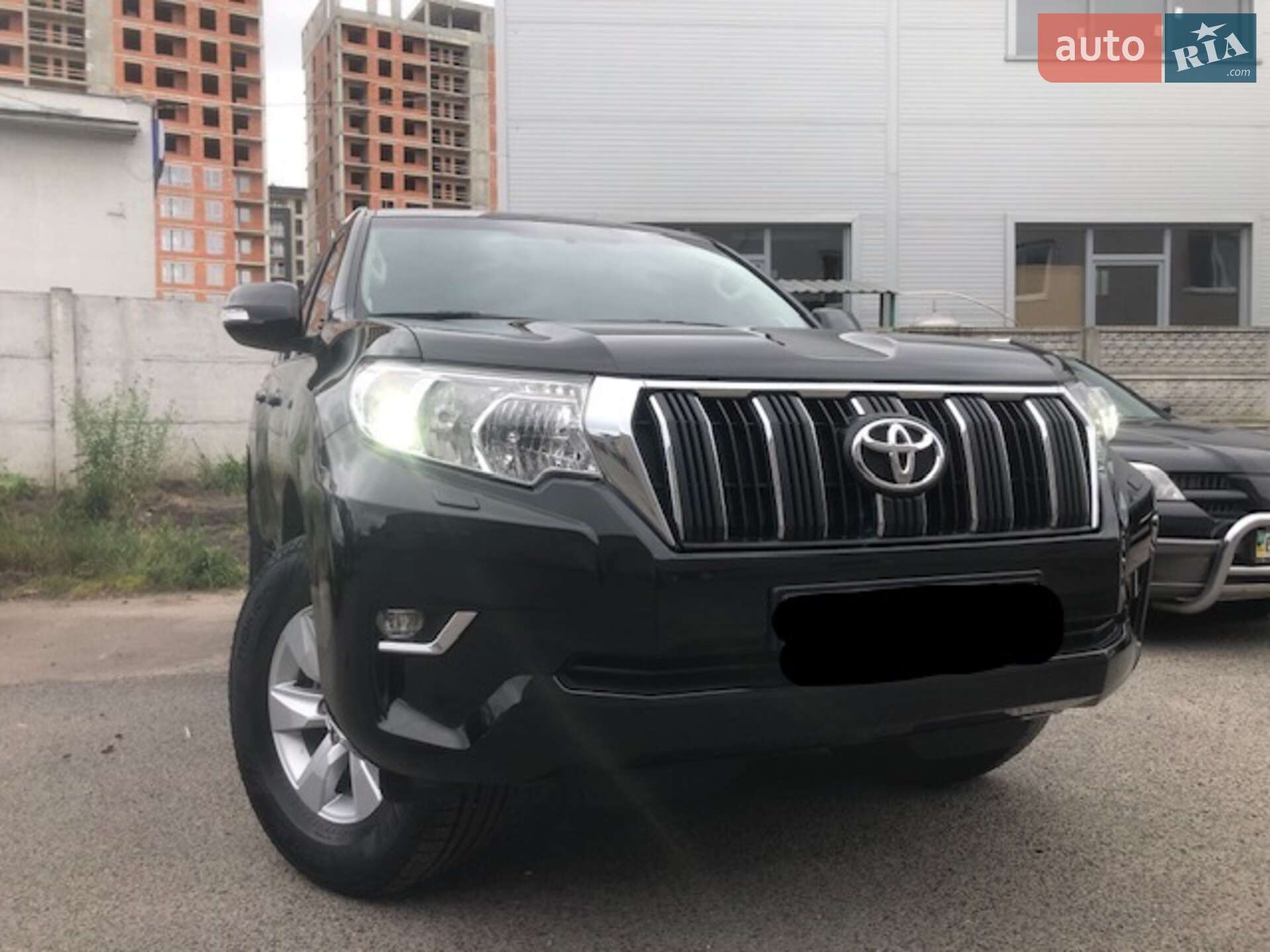 Toyota Land Cruiser Prado 2019 VIN JTEBU3FJ00K174410 фото оголошення 6 з 23