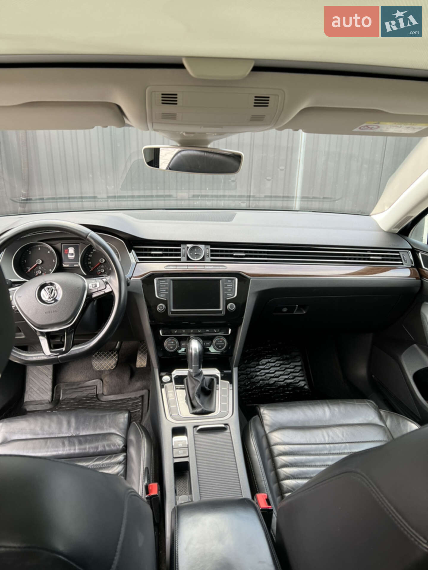 Volkswagen Passat 2015 VIN WVWZZZ3CZFE459564 фото оголошення 2 з 33